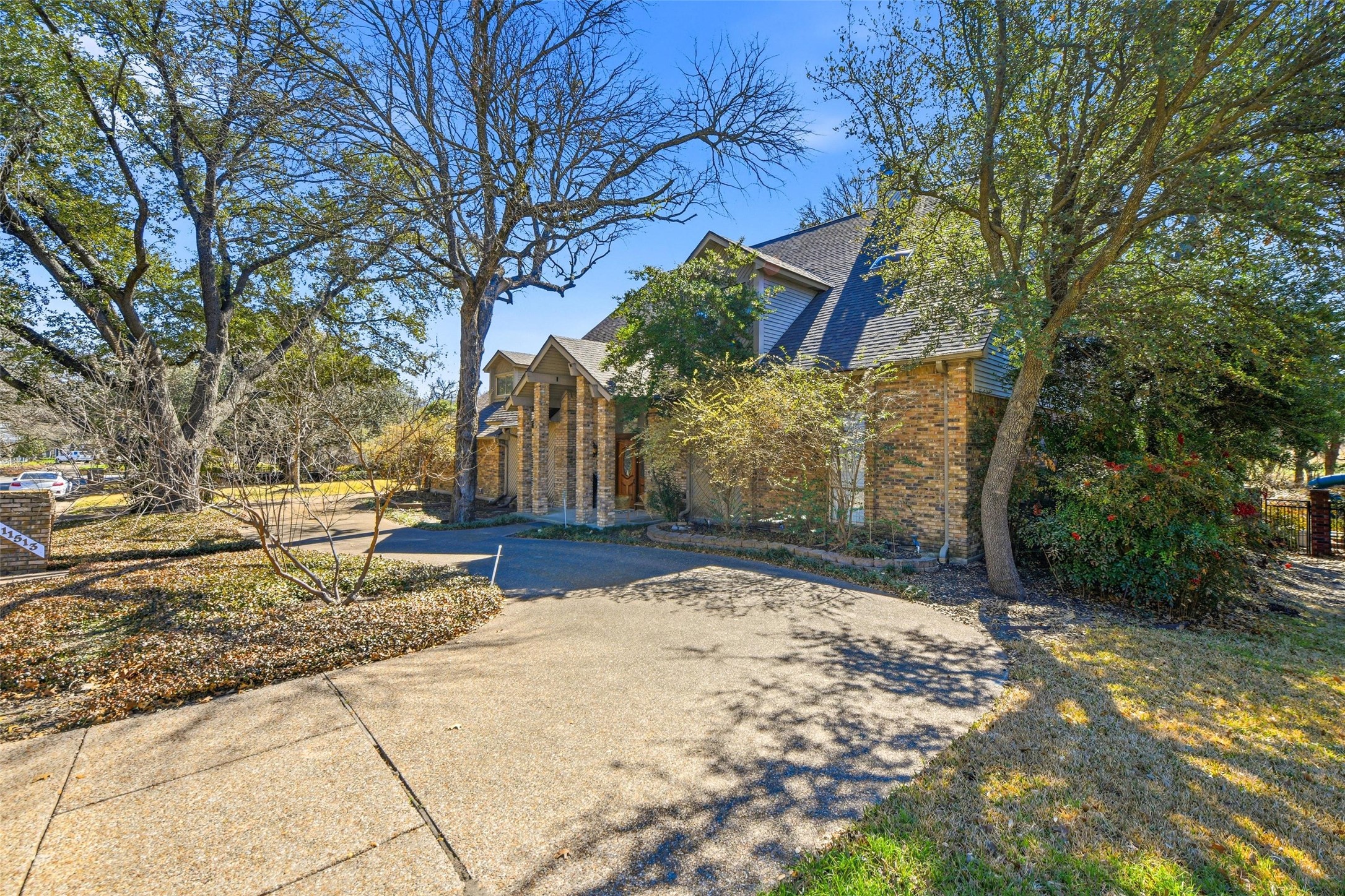 11513 Blue Creek Drive, Fort Worth, TX, 76008