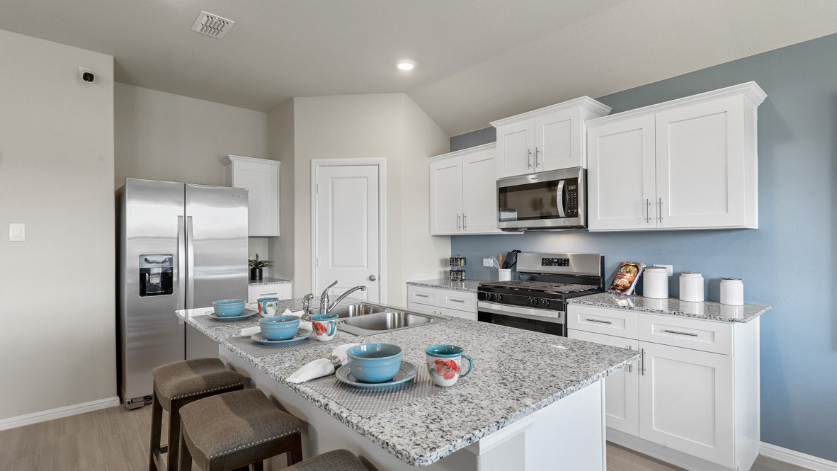9309 GOLDEN TREE Avenue, Fort Worth, TX, 76108