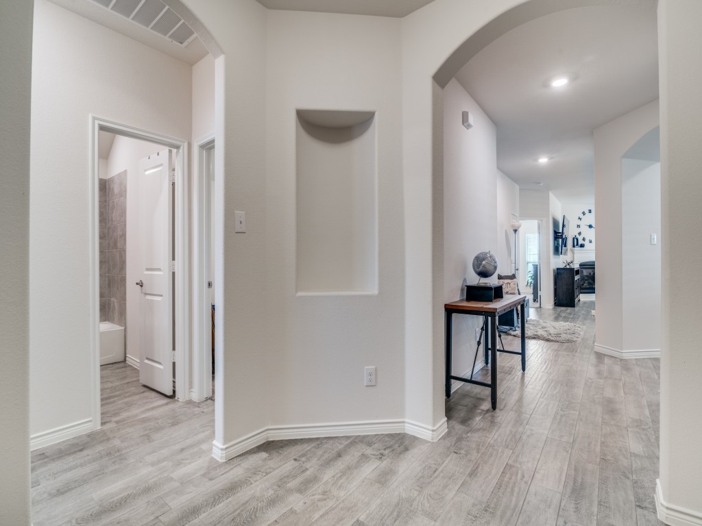 Property photo 04 of 4215 Bullock Lane, Forney, TX 75126 | MLS #21184021