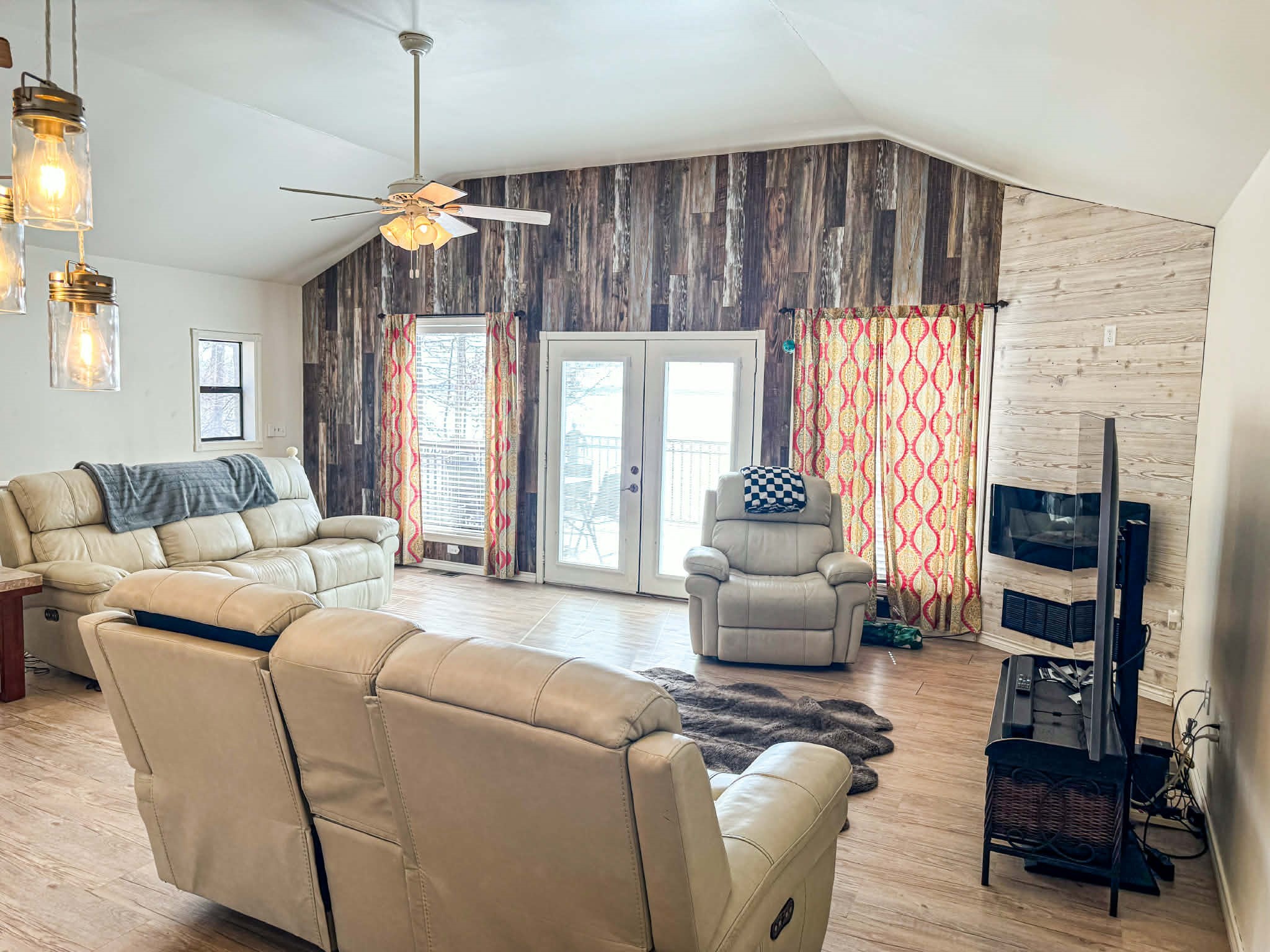 670 Redbud Drive, Avinger, TX, 75630