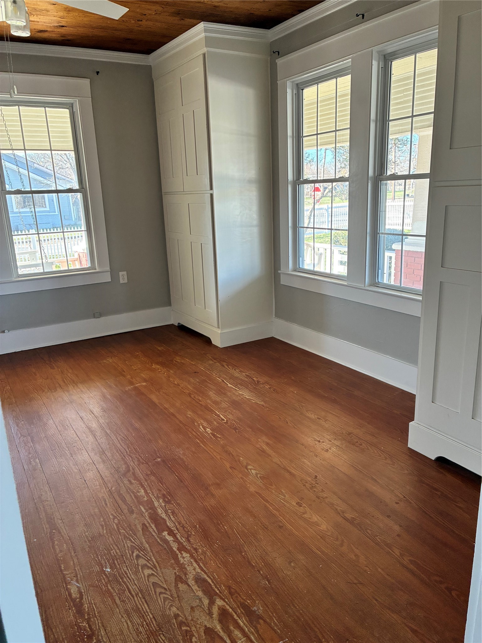 Property photo 03 of 109 S West Street, Bangs, TX 76823 | MLS #21184210