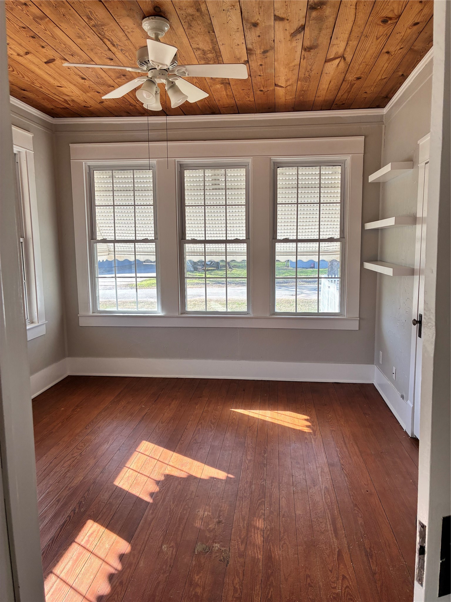 109 S West Street, Bangs, TX, 76823