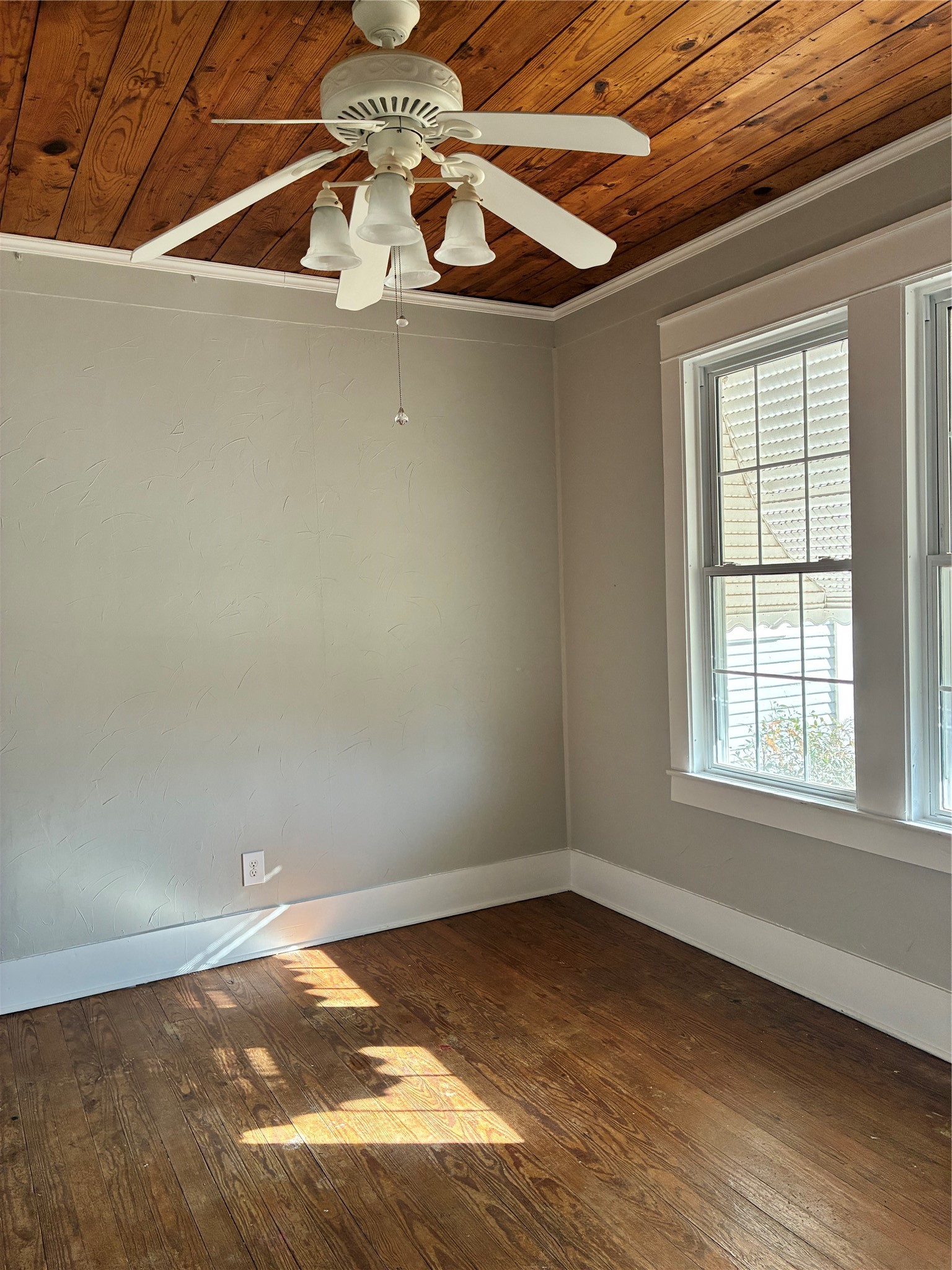 109 S West Street, Bangs, TX, 76823