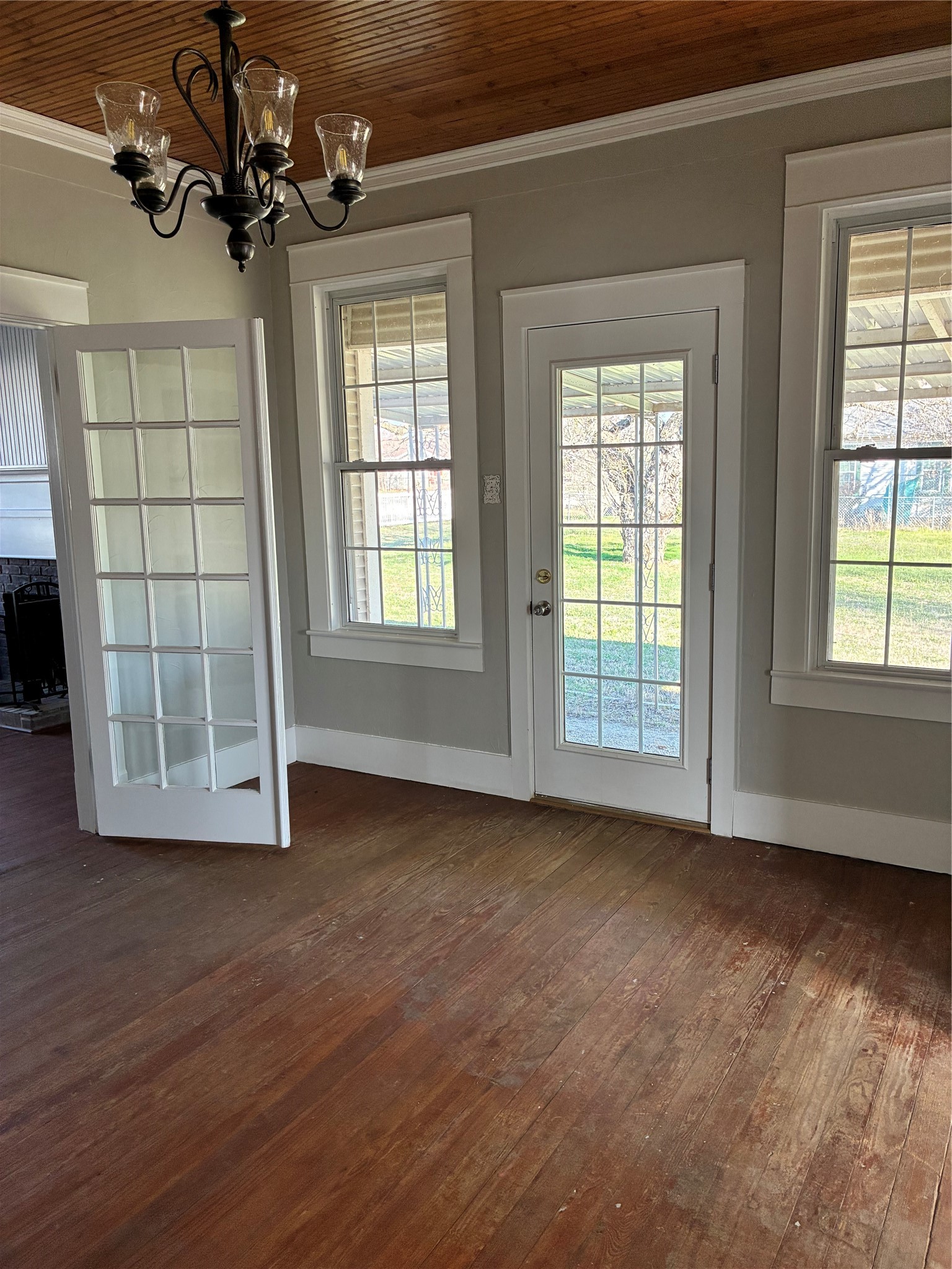 109 S West Street, Bangs, TX, 76823