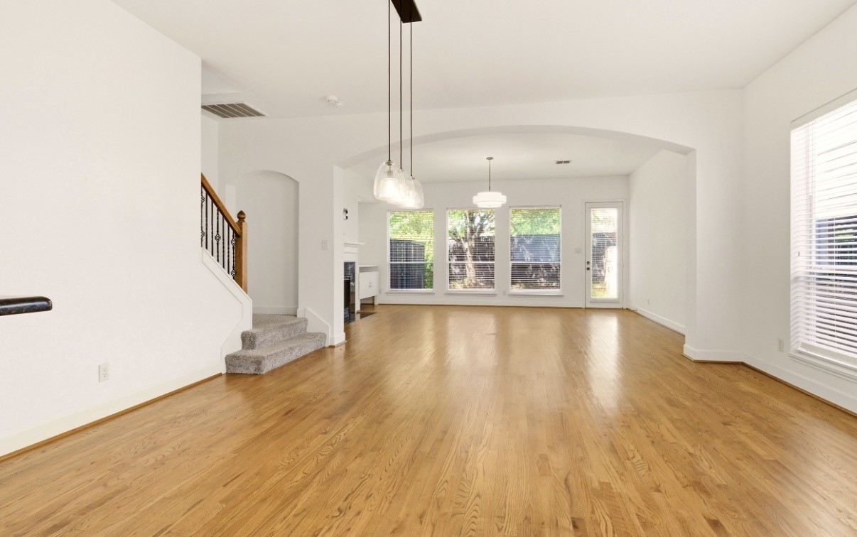 4525 W University Boulevard, Dallas, TX, 75209