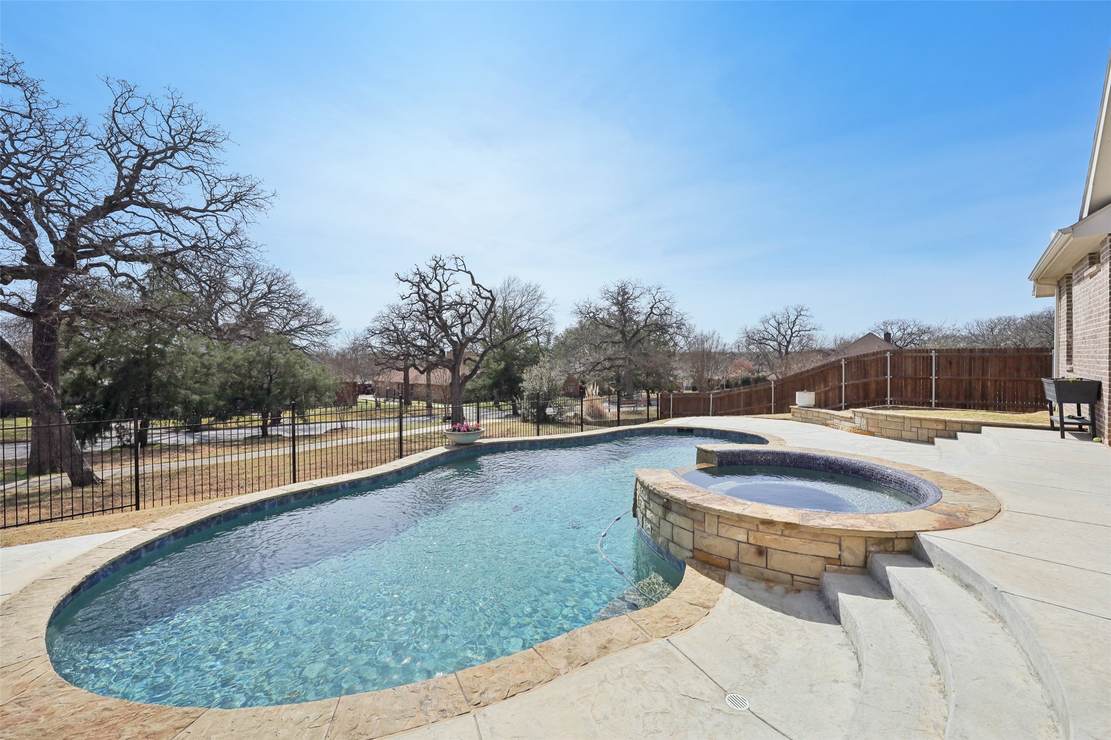 7224 Smith Farm Drive, North Richland Hills, TX, 76182