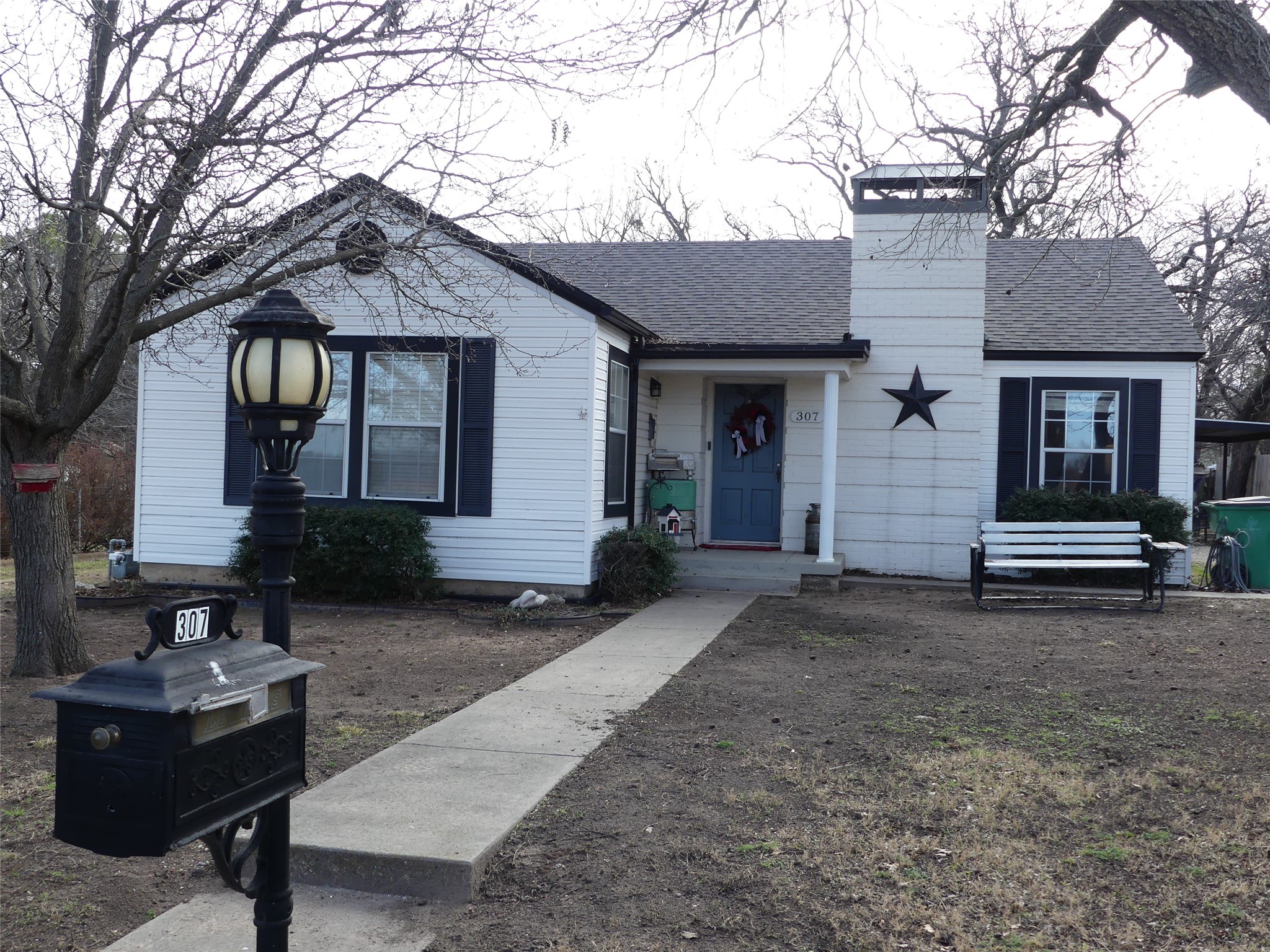 Property photo 01 of 307 Rock Street, Bowie, TX 76230 | MLS #21184279