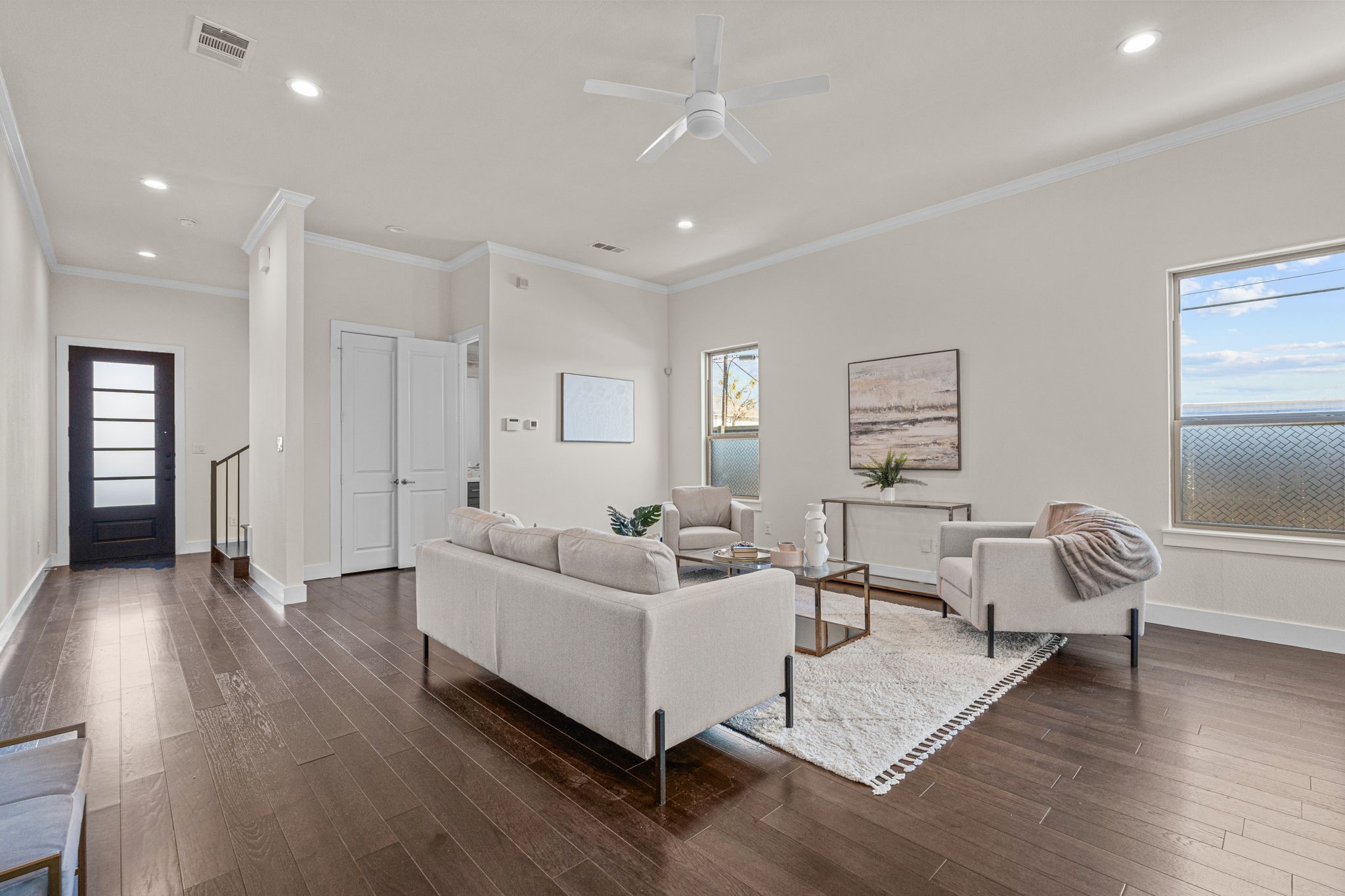 600 Melba Street, Dallas, TX, 75208