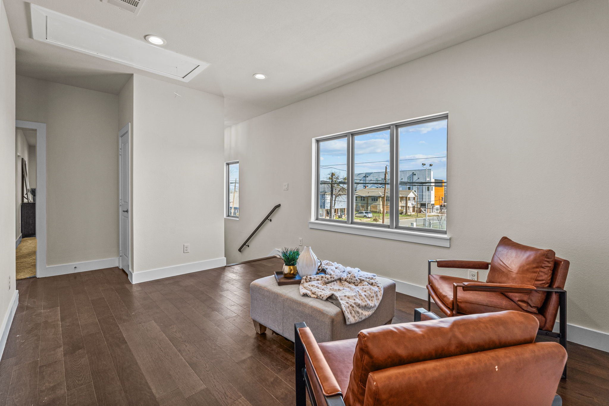 600 Melba Street, Dallas, TX, 75208