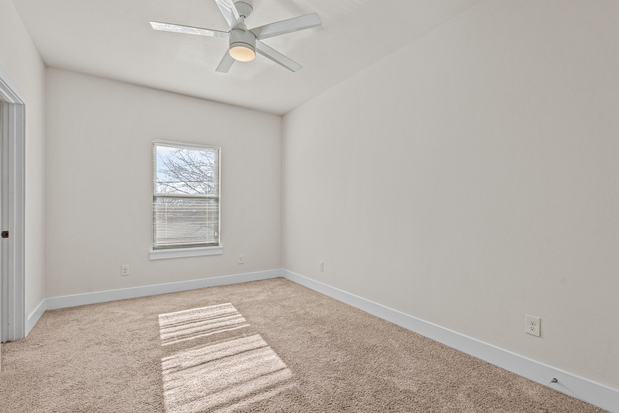 600 Melba Street, Dallas, TX, 75208