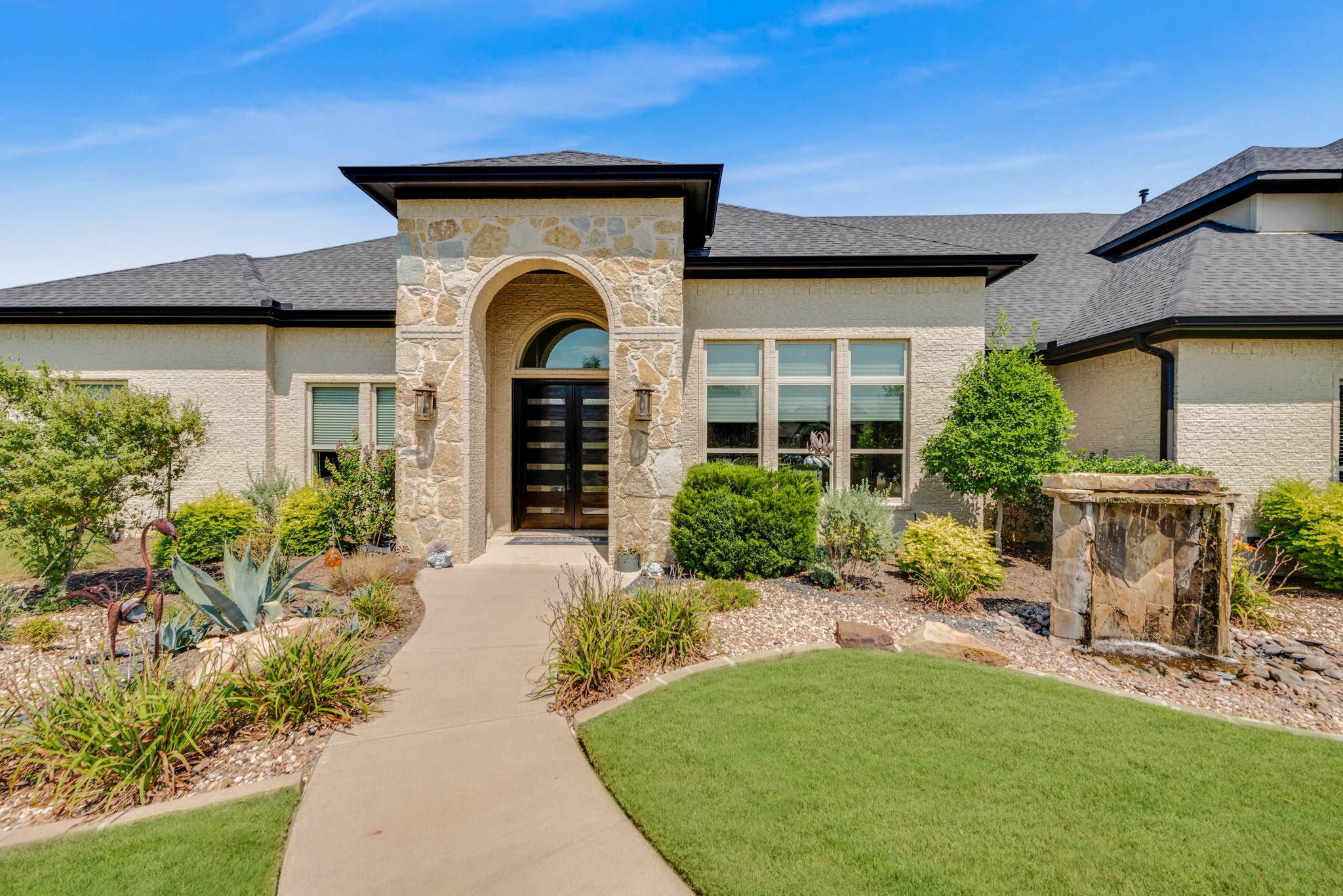 125 Kyle Court, Double Oak, TX, 75077