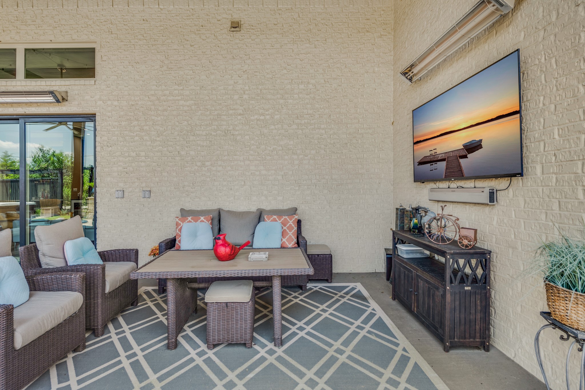 125 Kyle Court, Double Oak, TX, 75077