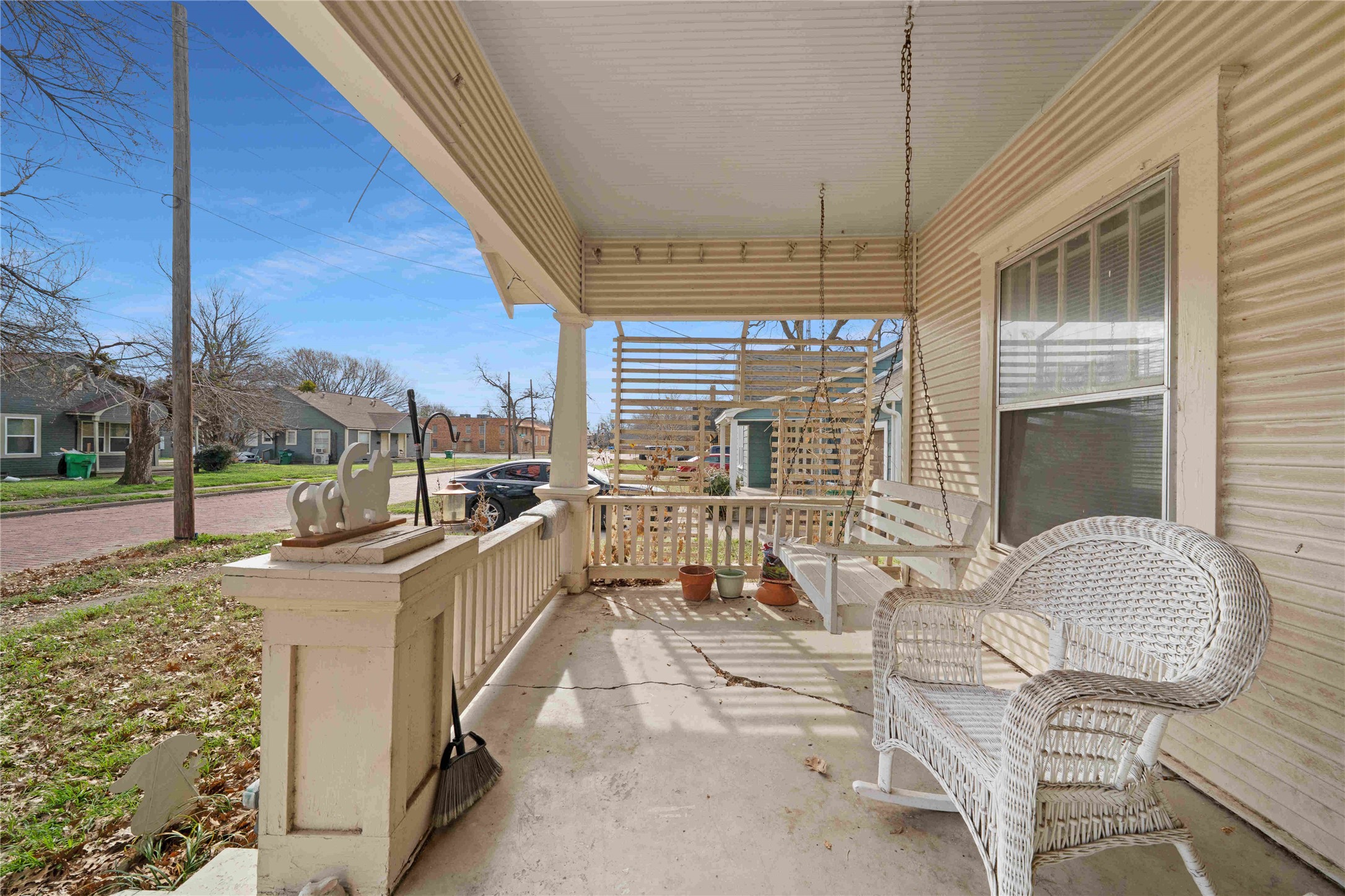 713 N Commerce Street, Gainesville, TX, 76240