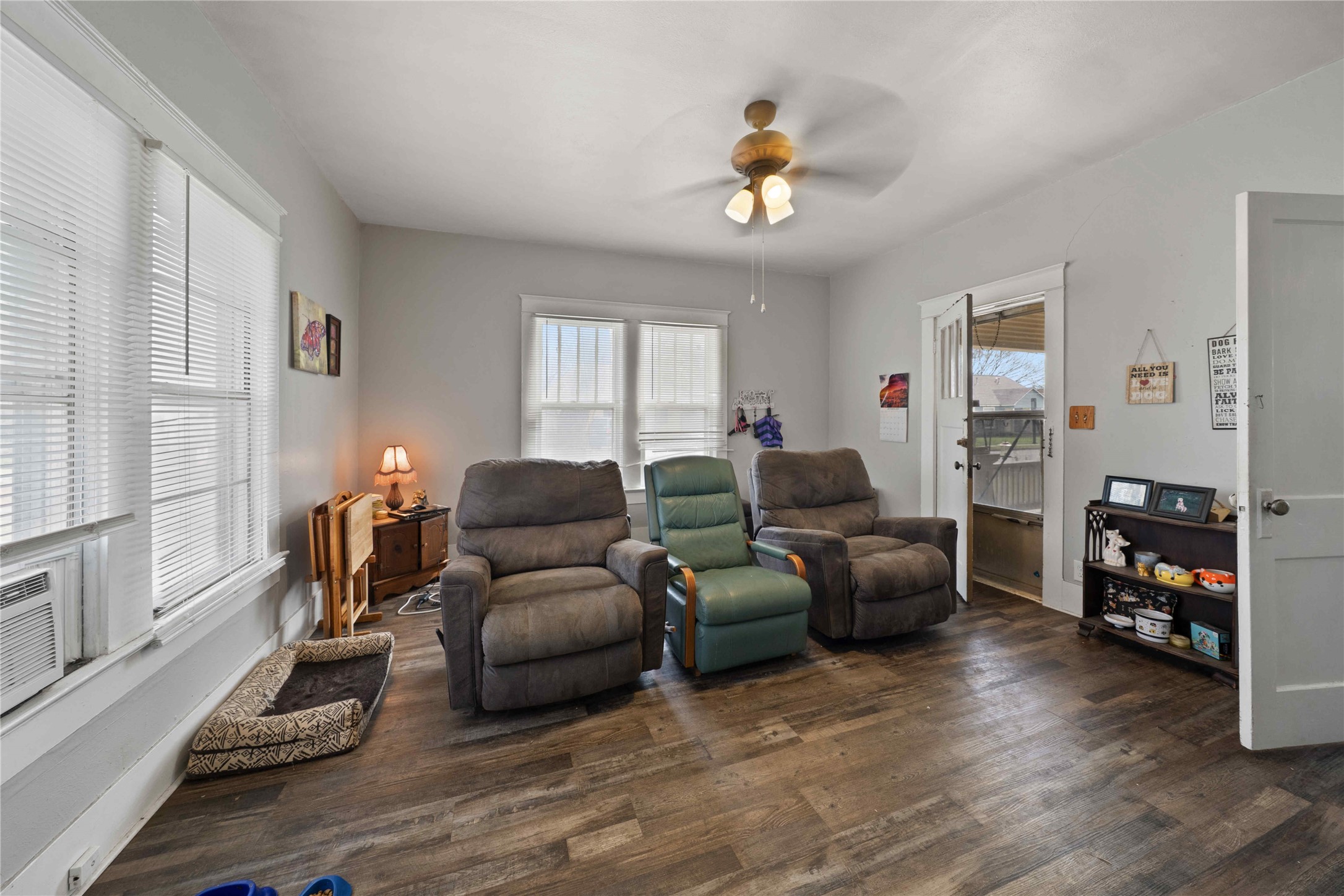713 N Commerce Street, Gainesville, TX, 76240