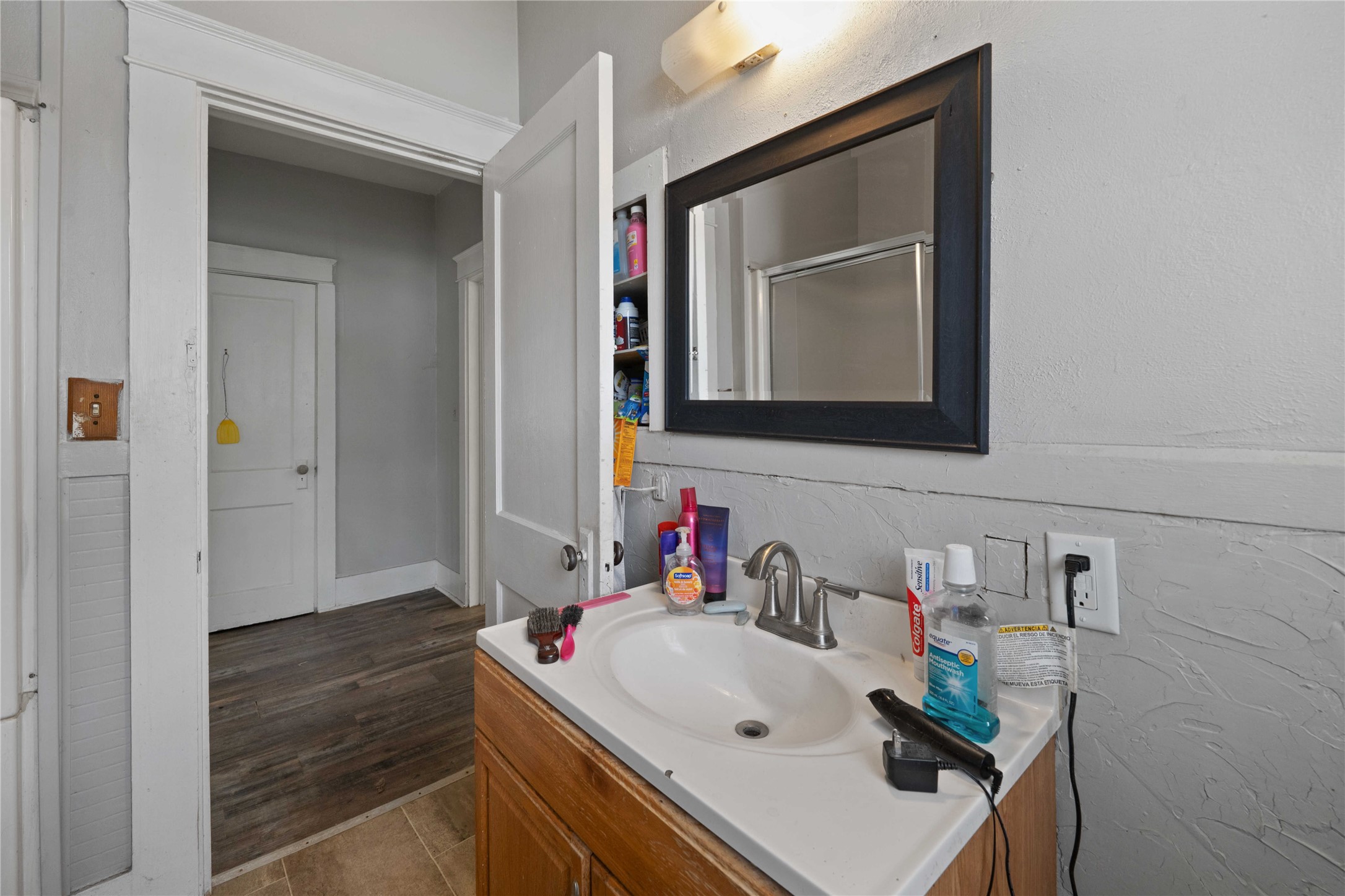 713 N Commerce Street, Gainesville, TX, 76240
