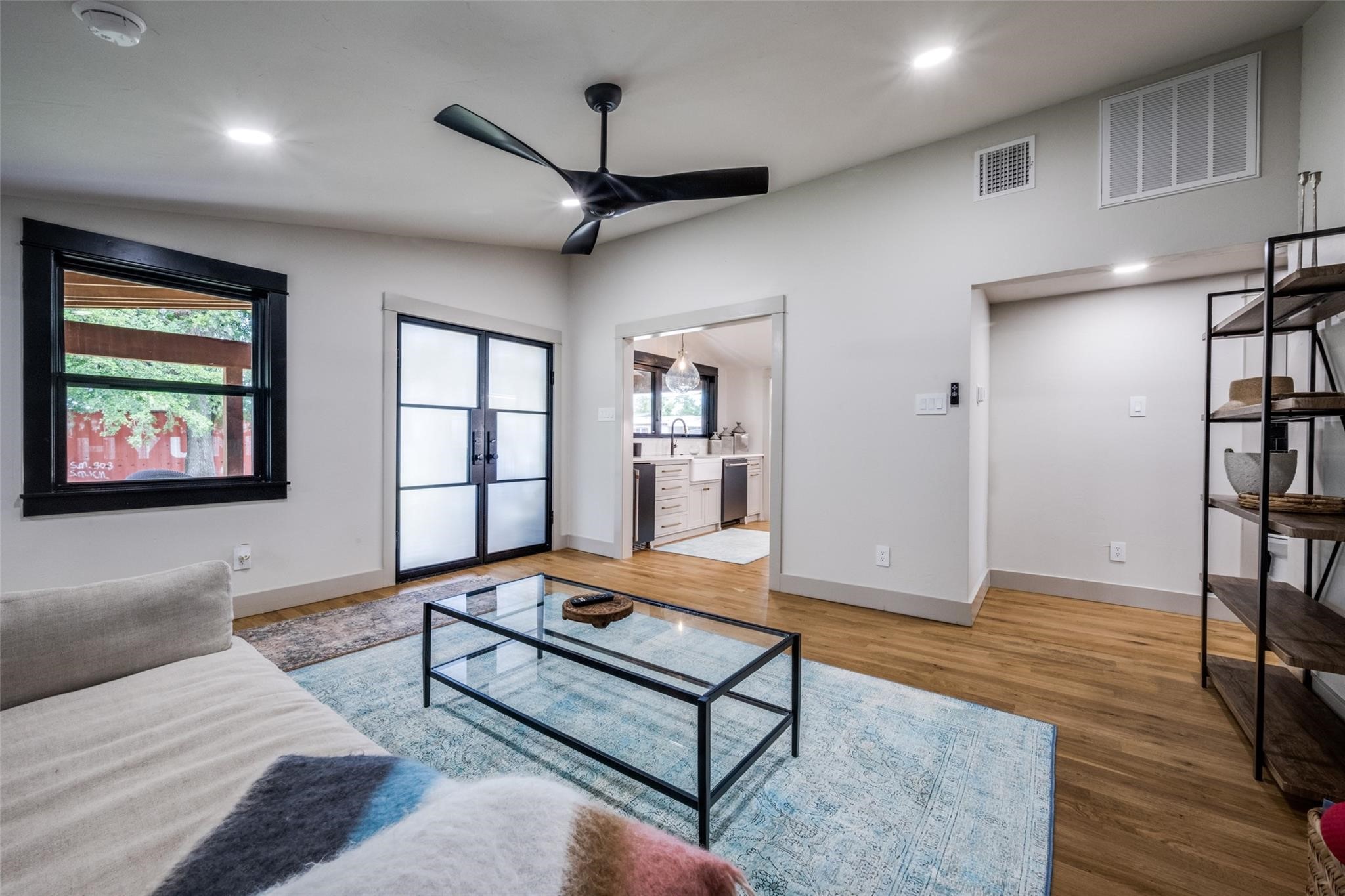 203 Evans Street, Lake Bridgeport, TX, 76426
