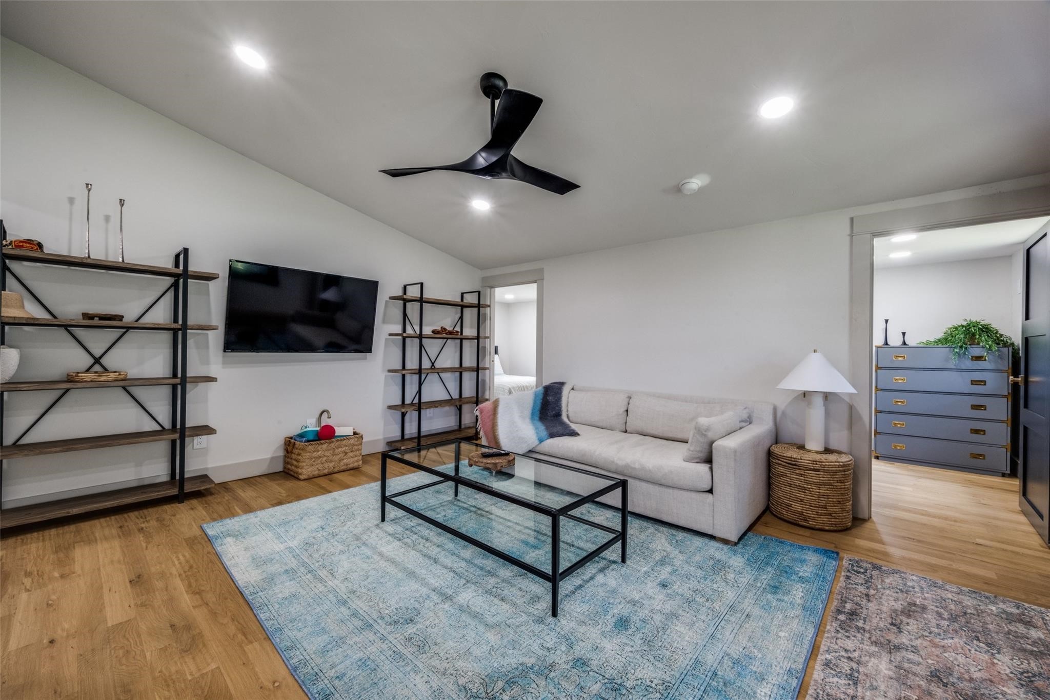 203 Evans Street, Lake Bridgeport, TX, 76426
