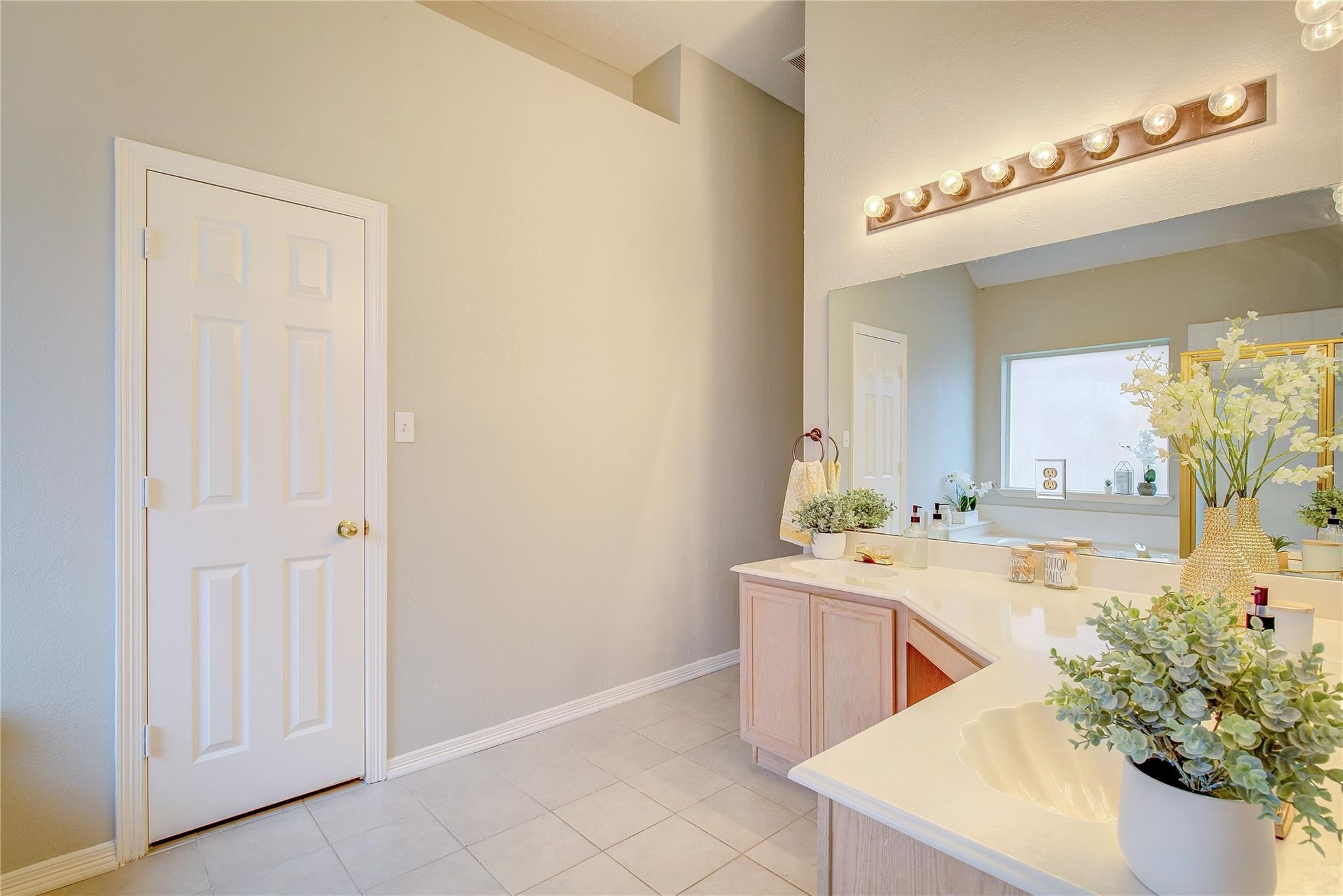 4168 Creekhollow Drive, Carrollton, TX, 75010