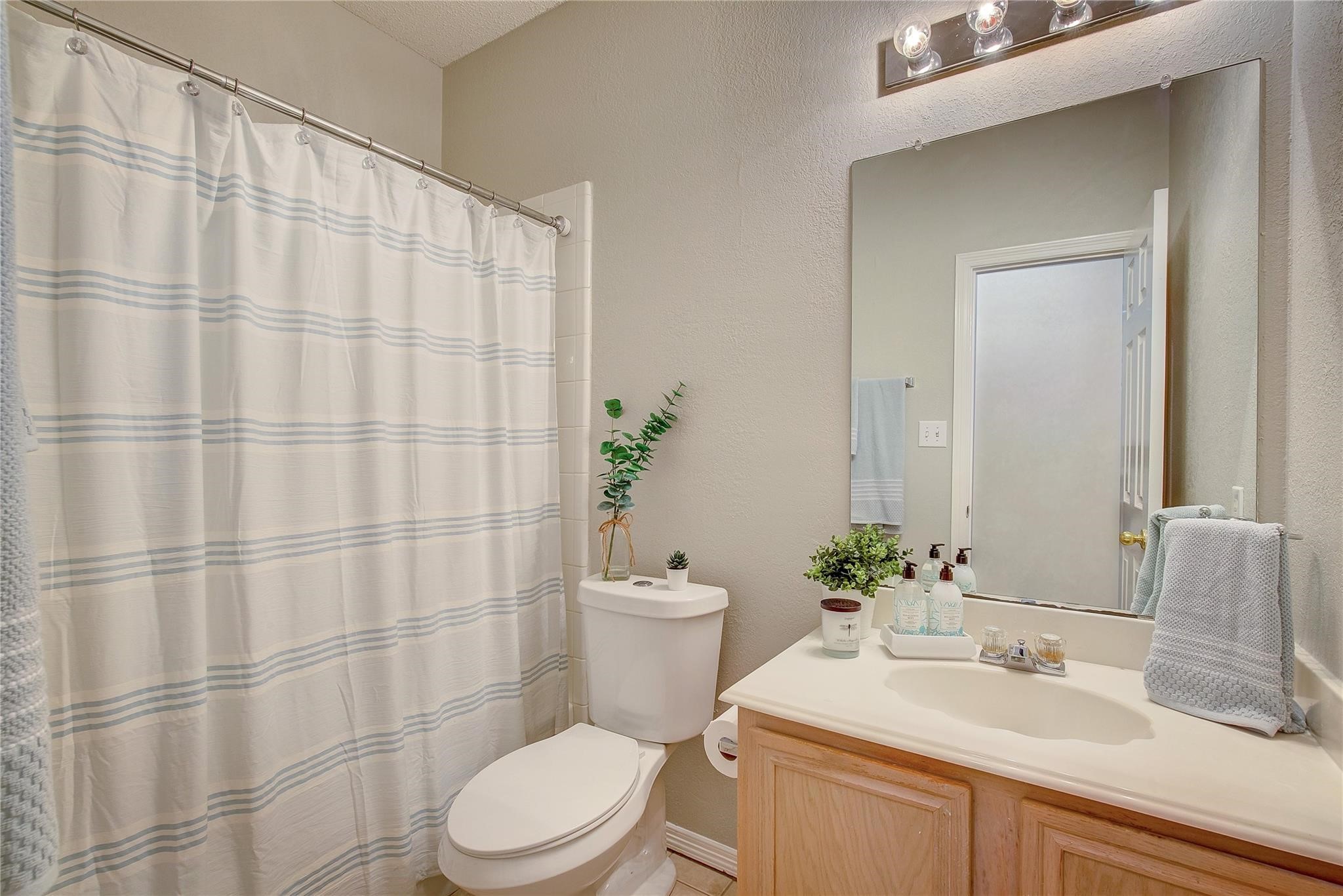 4168 Creekhollow Drive, Carrollton, TX, 75010