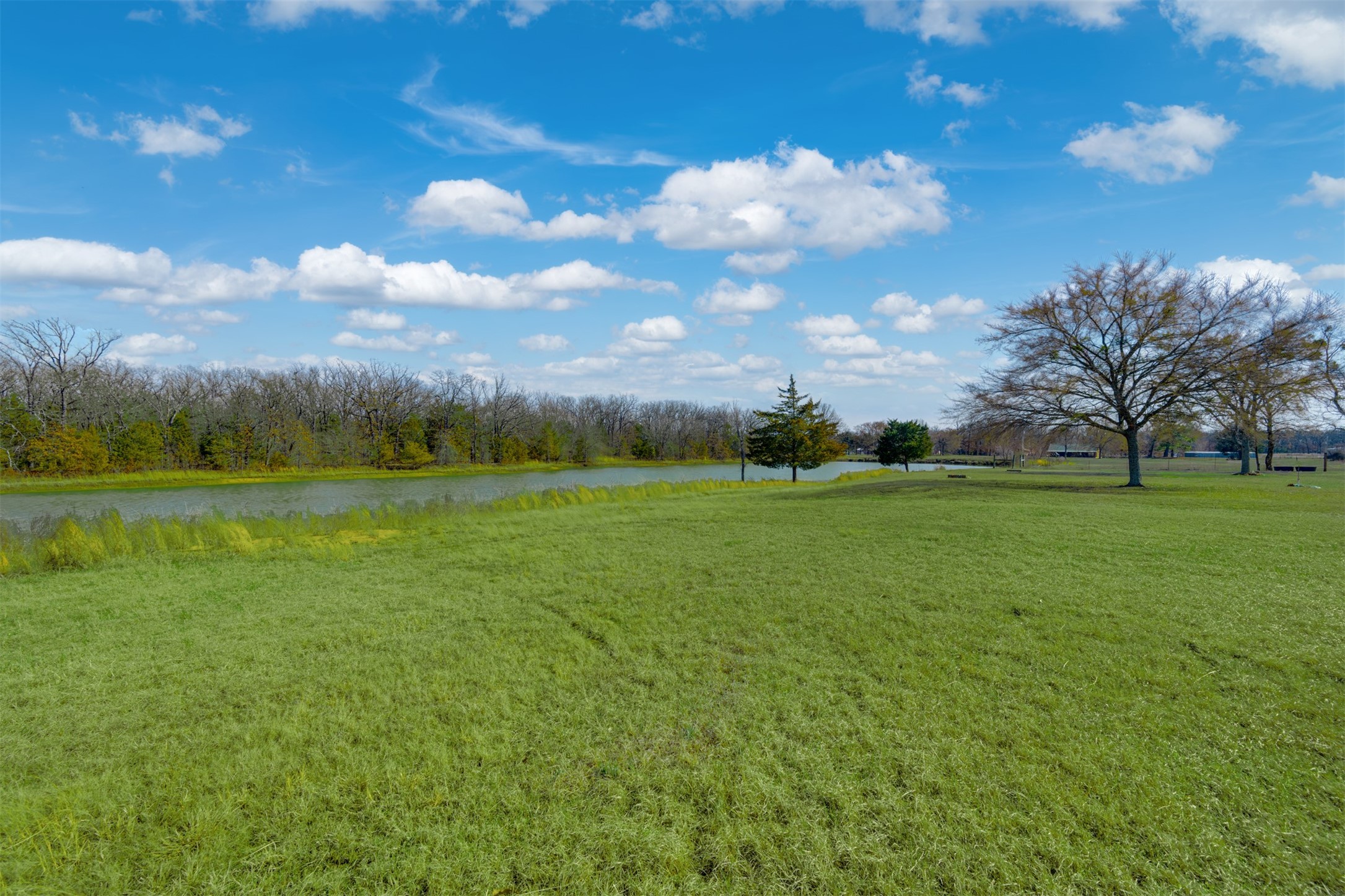 1900 County Road 33900, Powderly, TX, 75473