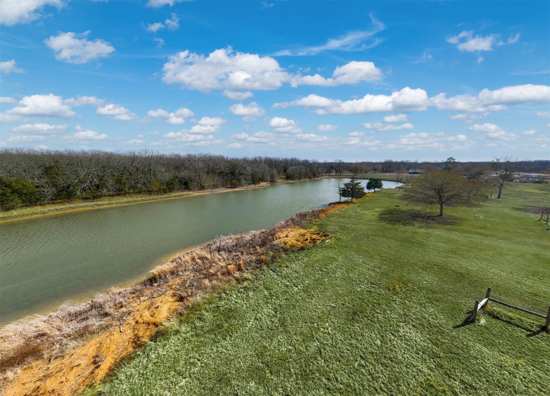 1900 County Road 33900, Powderly, TX, 75473
