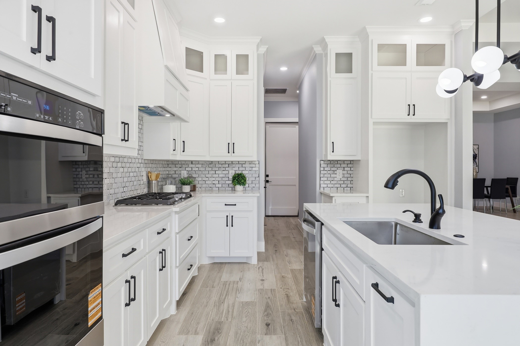 707 Ross Trail, Arlington, TX, 76012