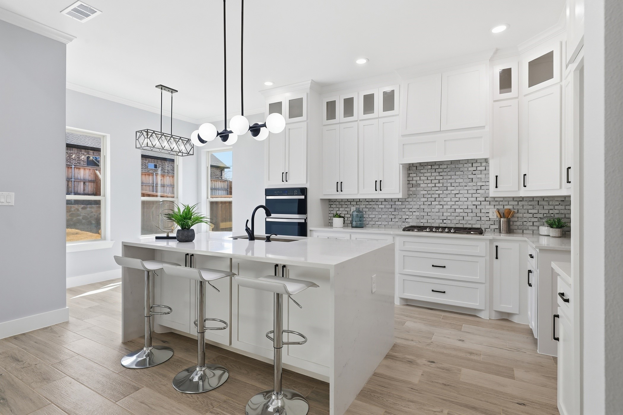 707 Ross Trail, Arlington, TX, 76012