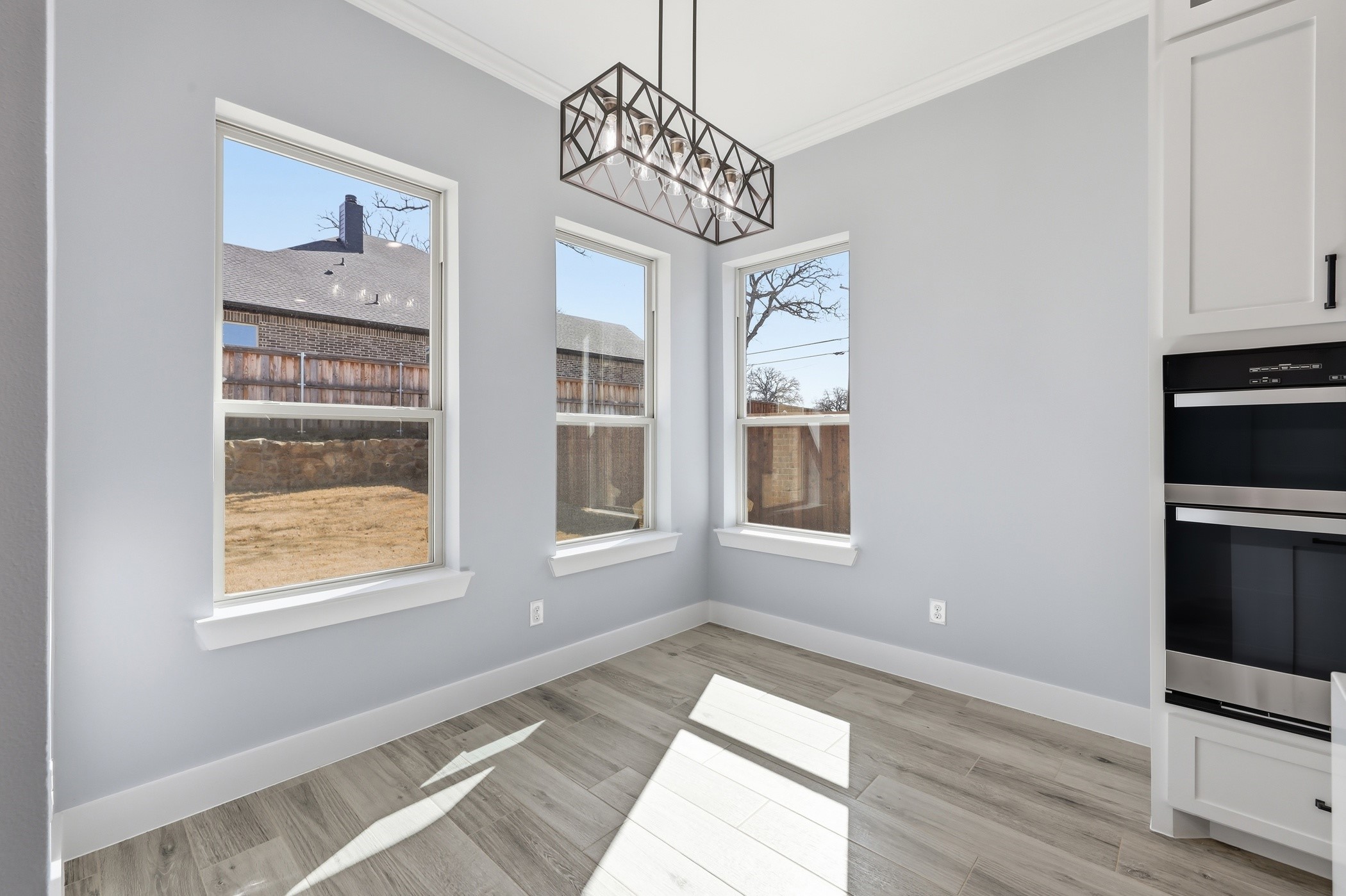 707 Ross Trail, Arlington, TX, 76012