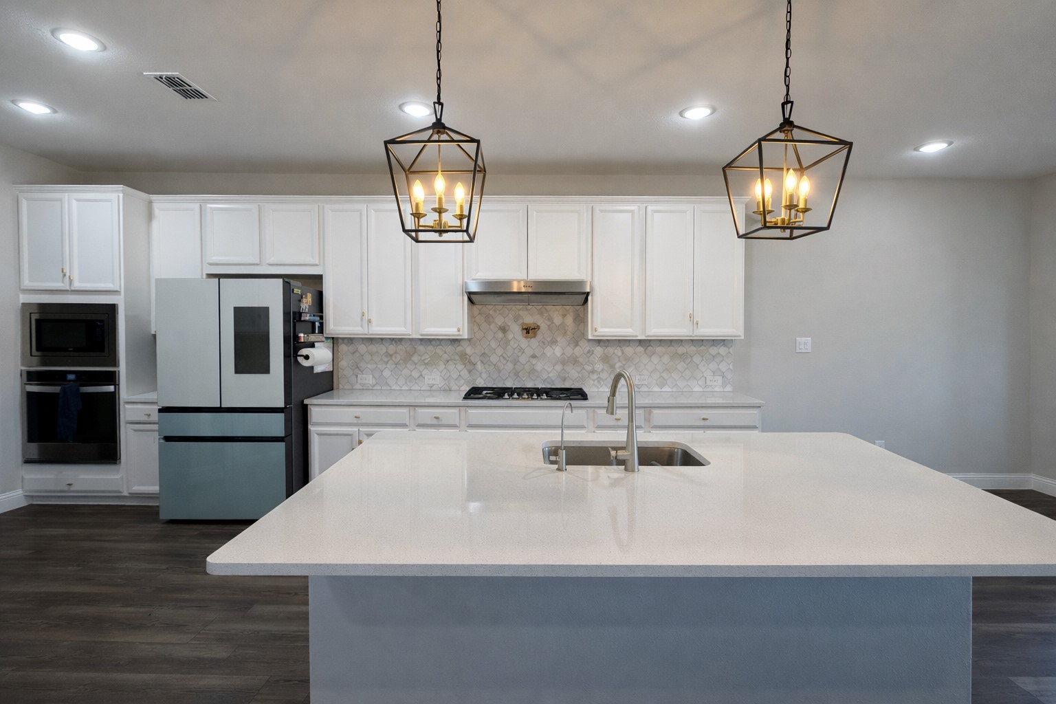 2136 Chapman Lane, Little Elm, TX, 75068