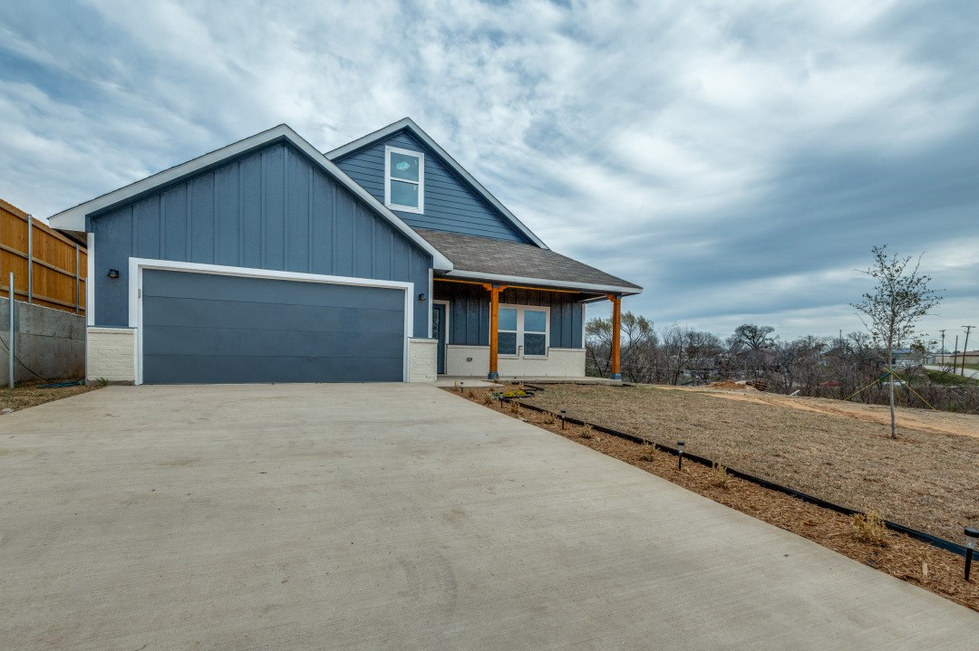 2110 22nd, Fort Worth, TX, 76164