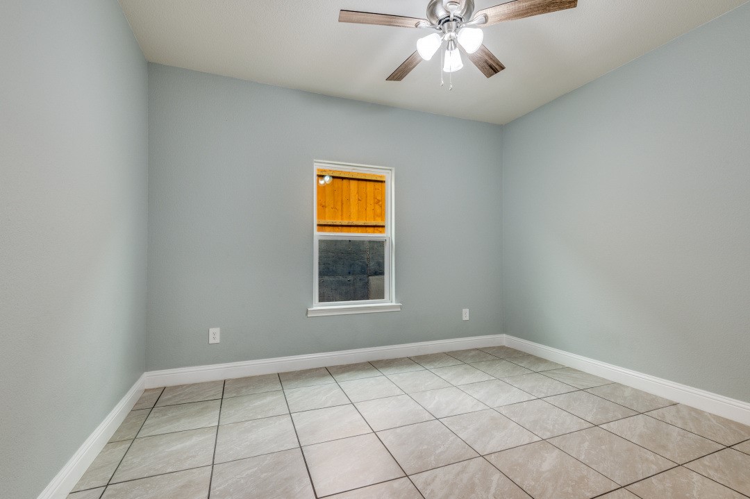 2110 22nd, Fort Worth, TX, 76164
