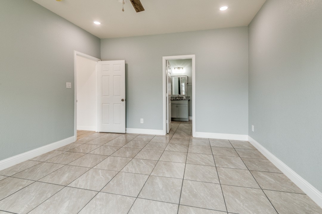 2110 22nd, Fort Worth, TX, 76164
