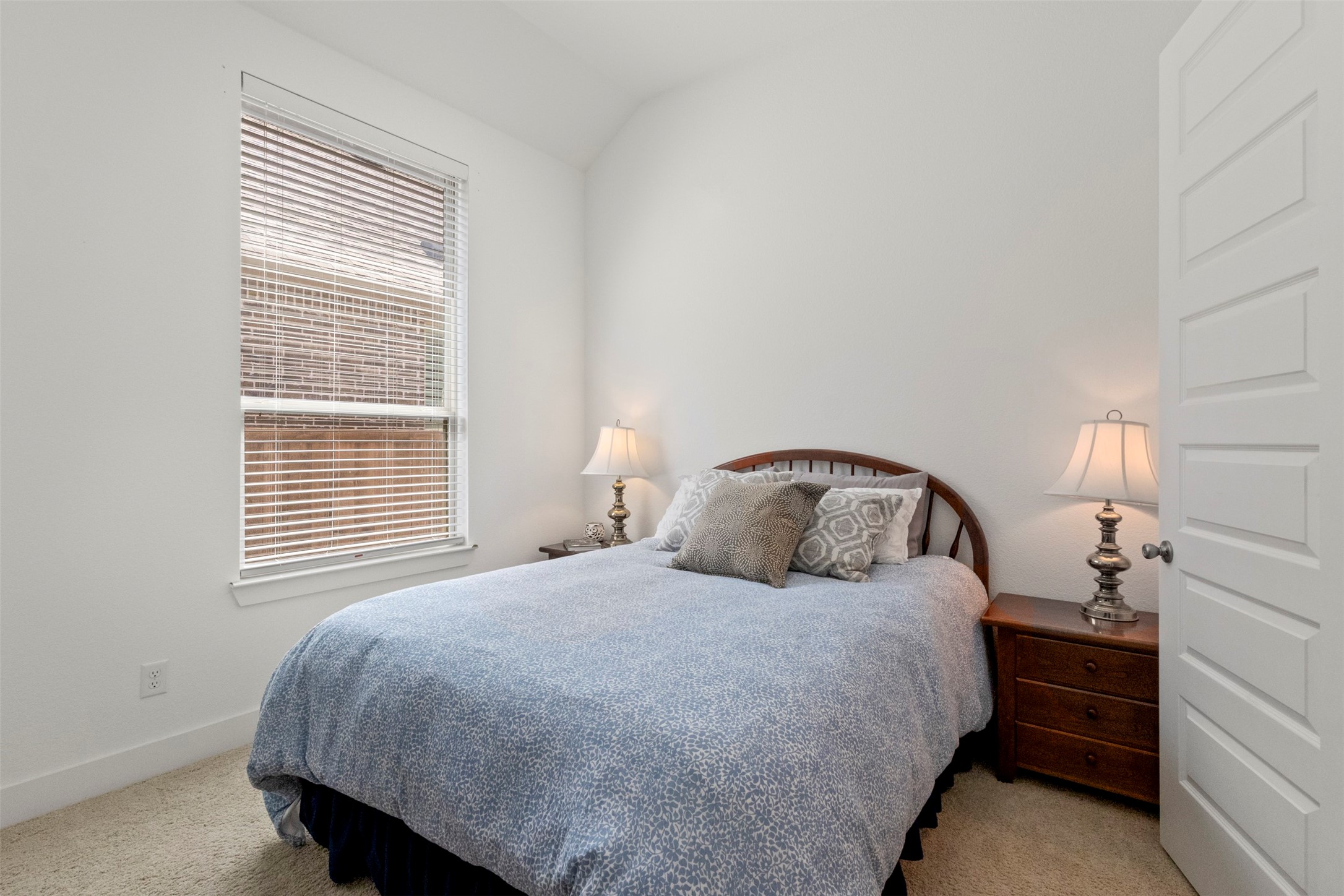 1609 Canter Court, Aubrey, TX, 76227