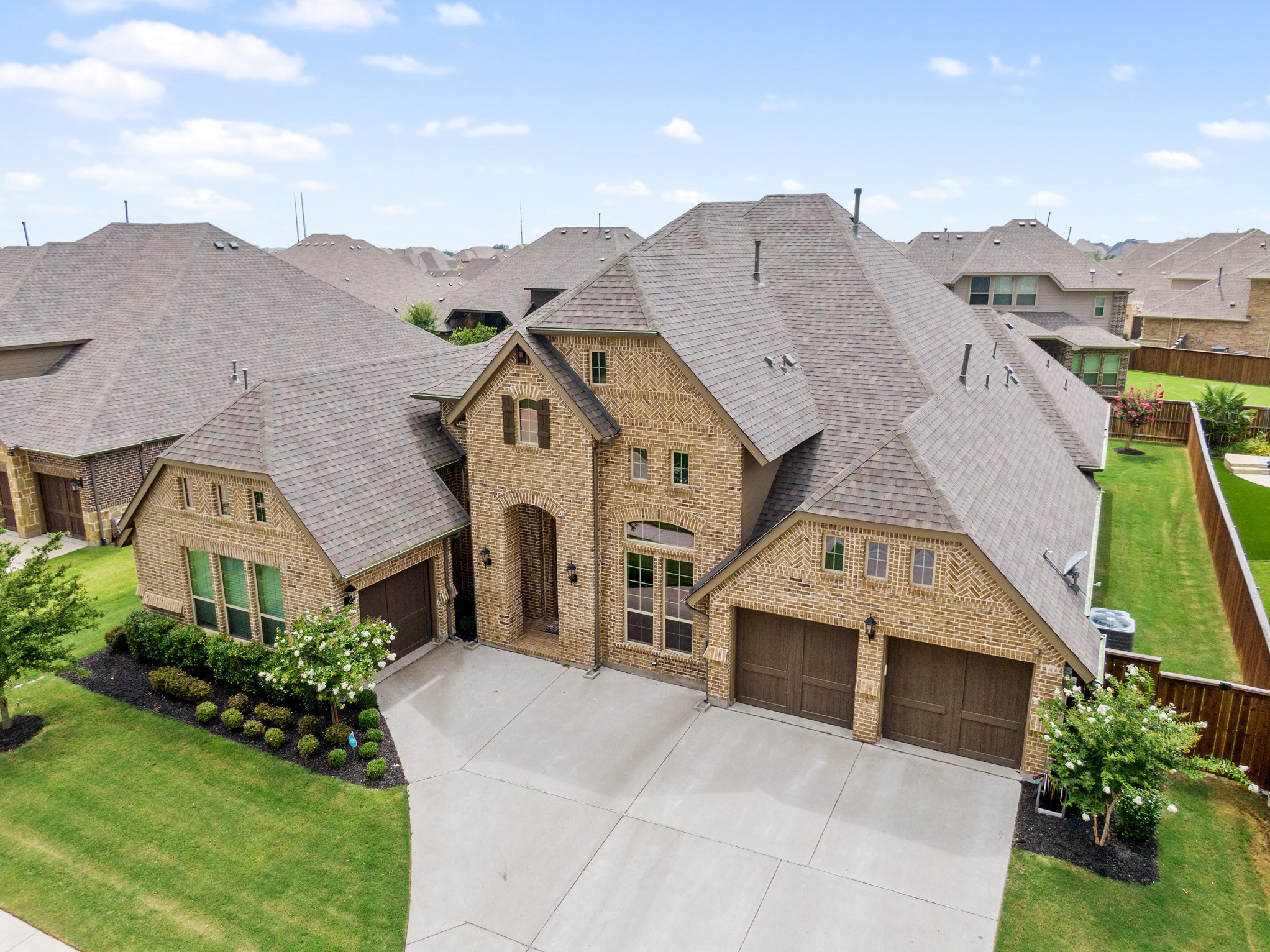 Property photo 01 of 12883 Possum Kingdom Drive, Frisco, TX 75033 | MLS #21185667