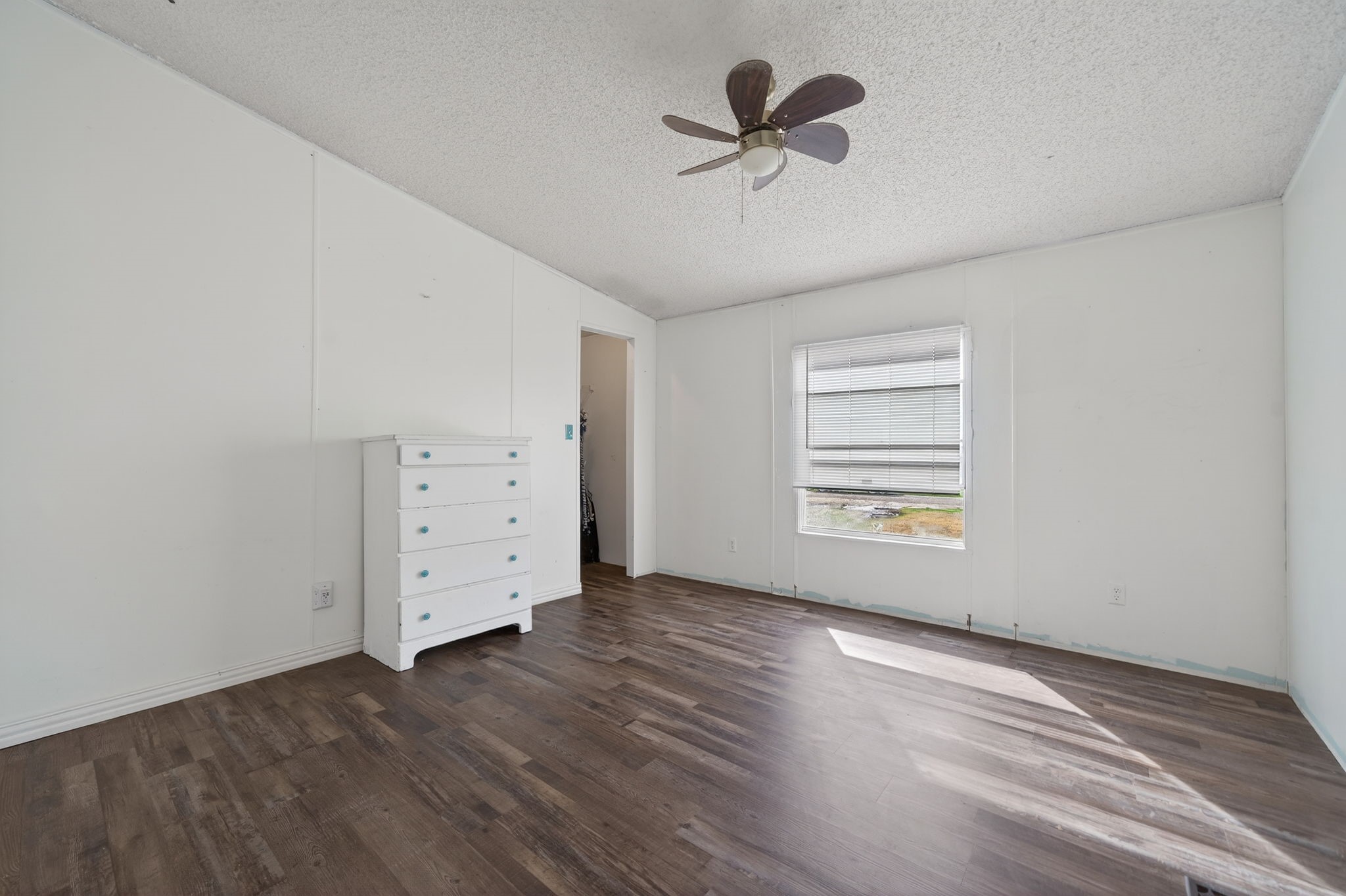109 Wallace Street, Lone Oak, TX, 75453