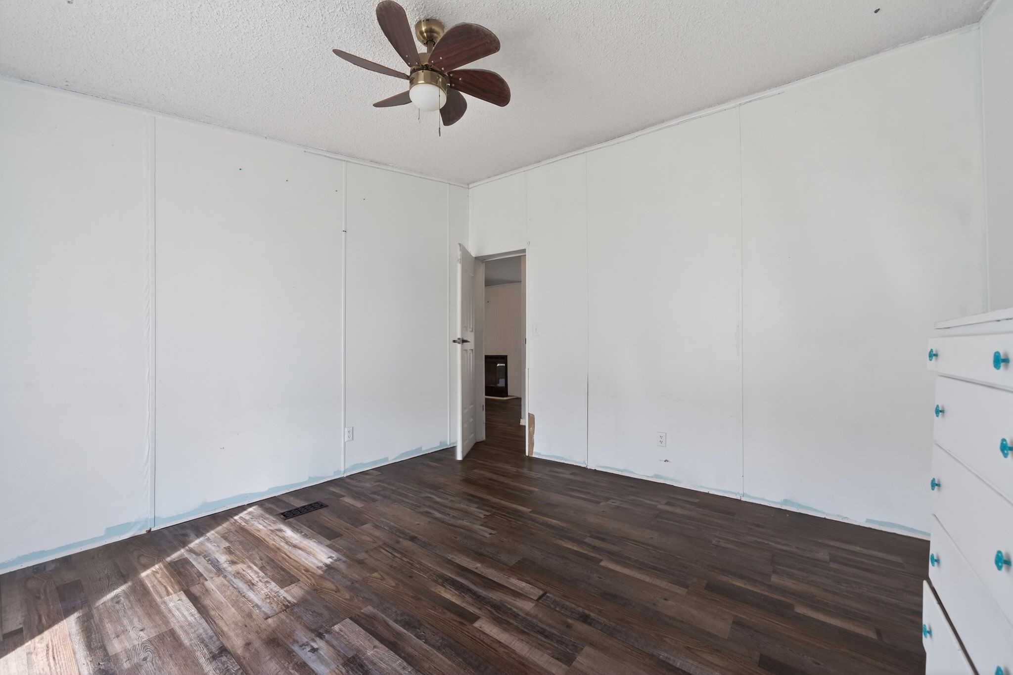 109 Wallace Street, Lone Oak, TX, 75453