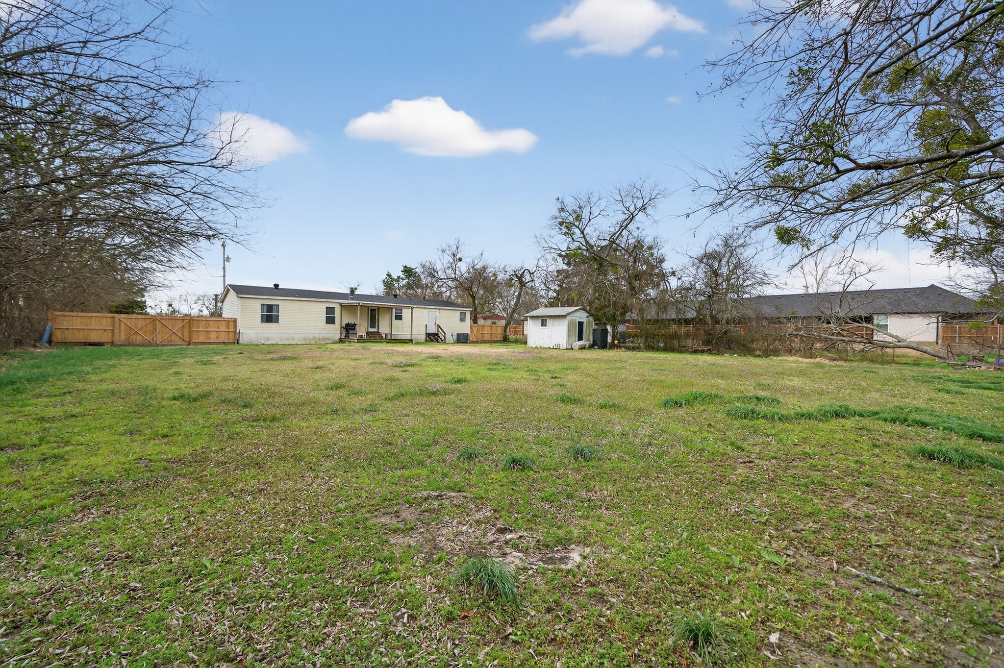 109 Wallace Street, Lone Oak, TX, 75453