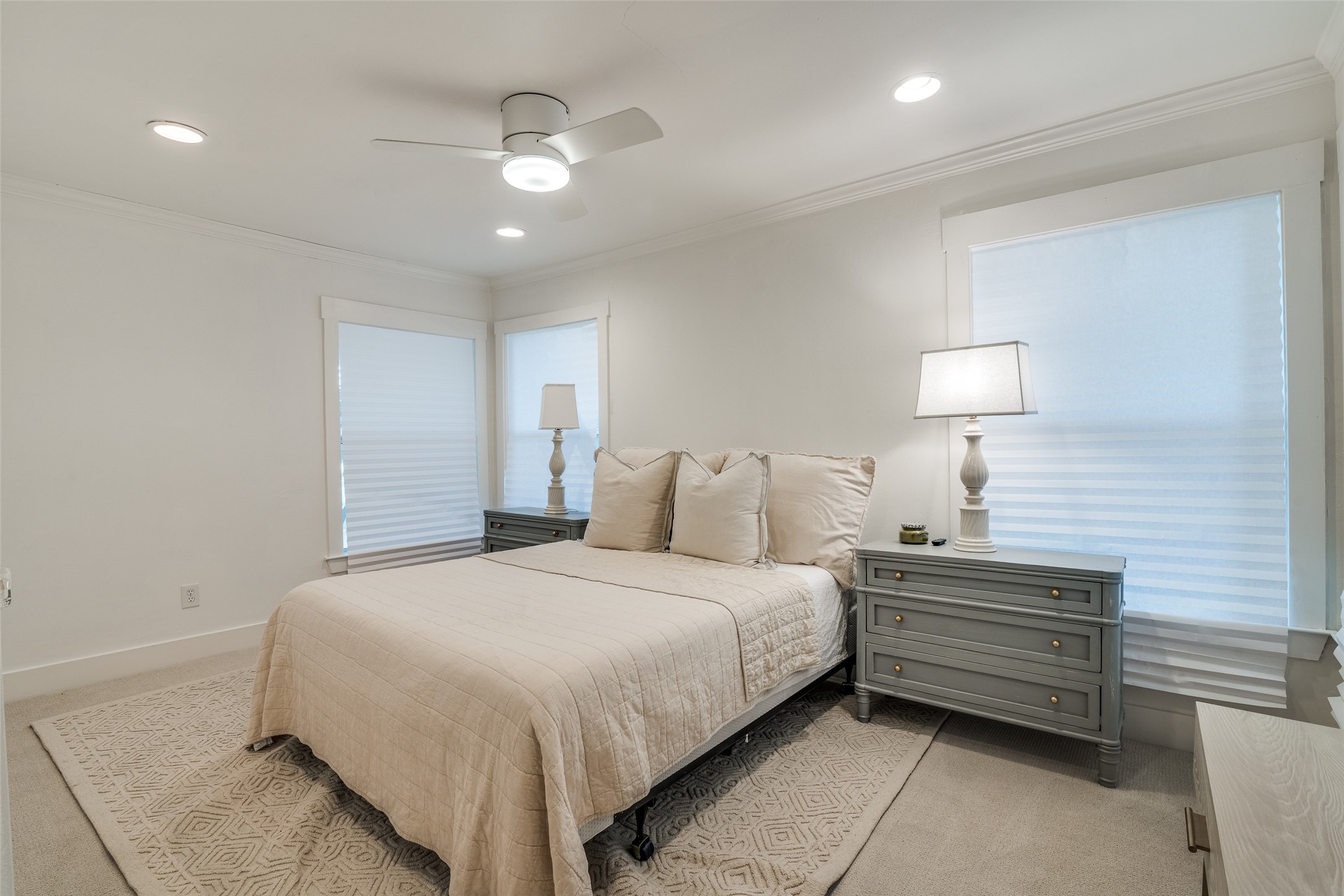 5947 Goodwin Avenue, Dallas, TX, 75206