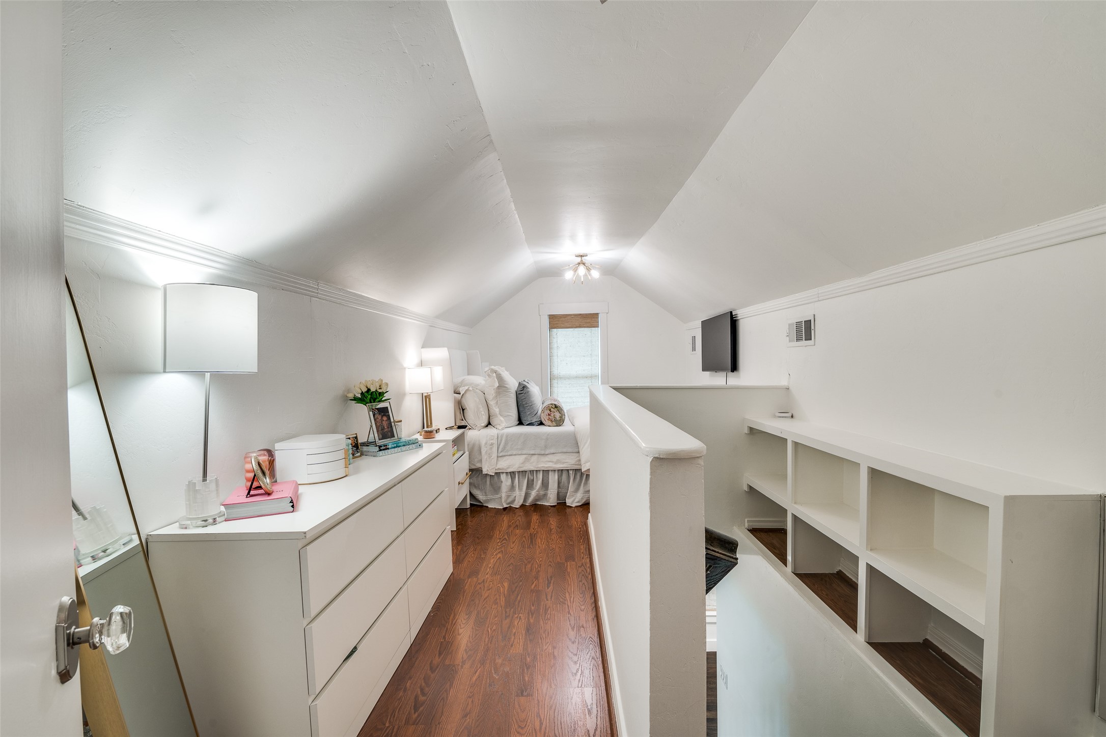 5947 Goodwin Avenue, Dallas, TX, 75206