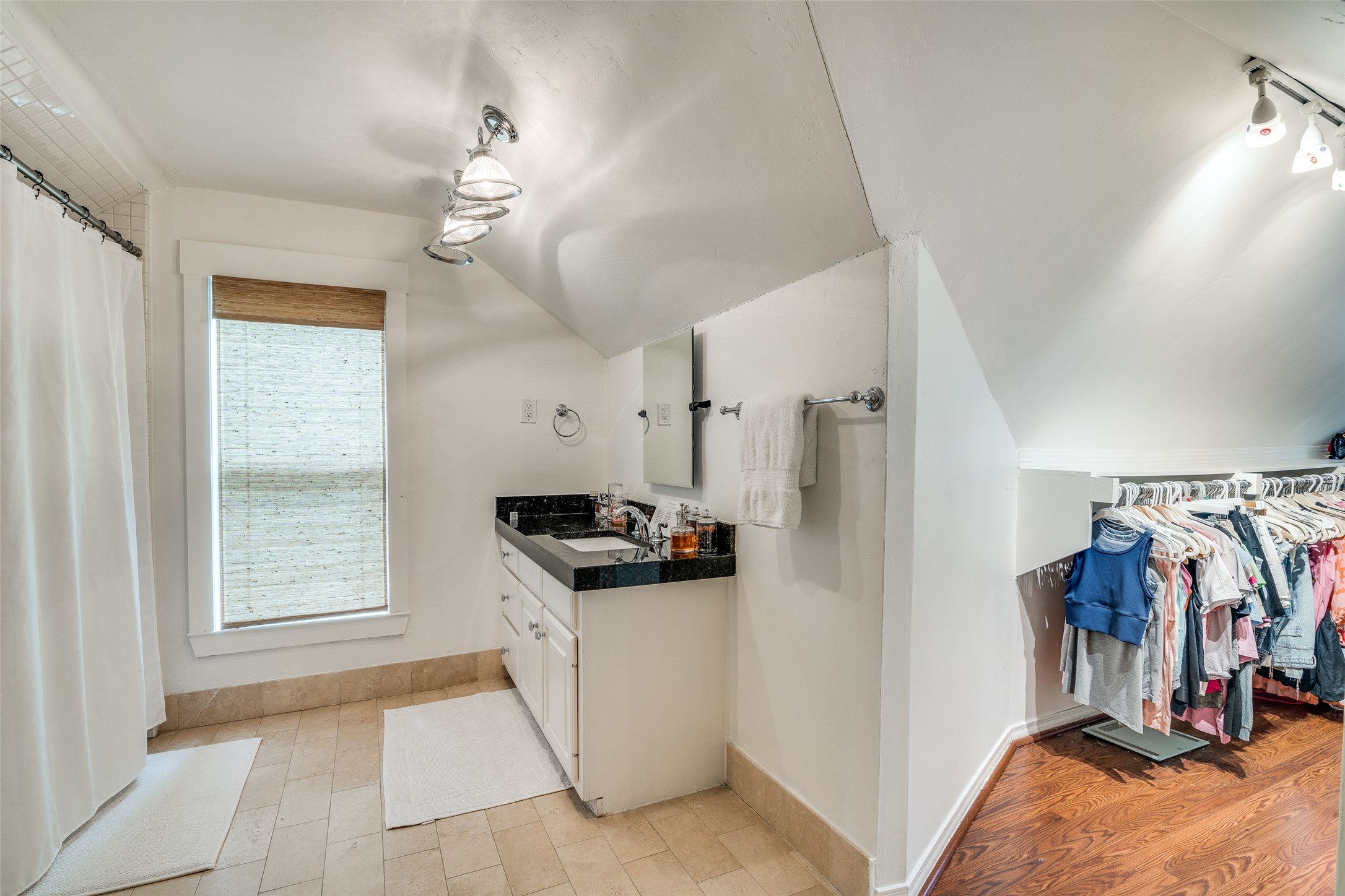 5947 Goodwin Avenue, Dallas, TX, 75206
