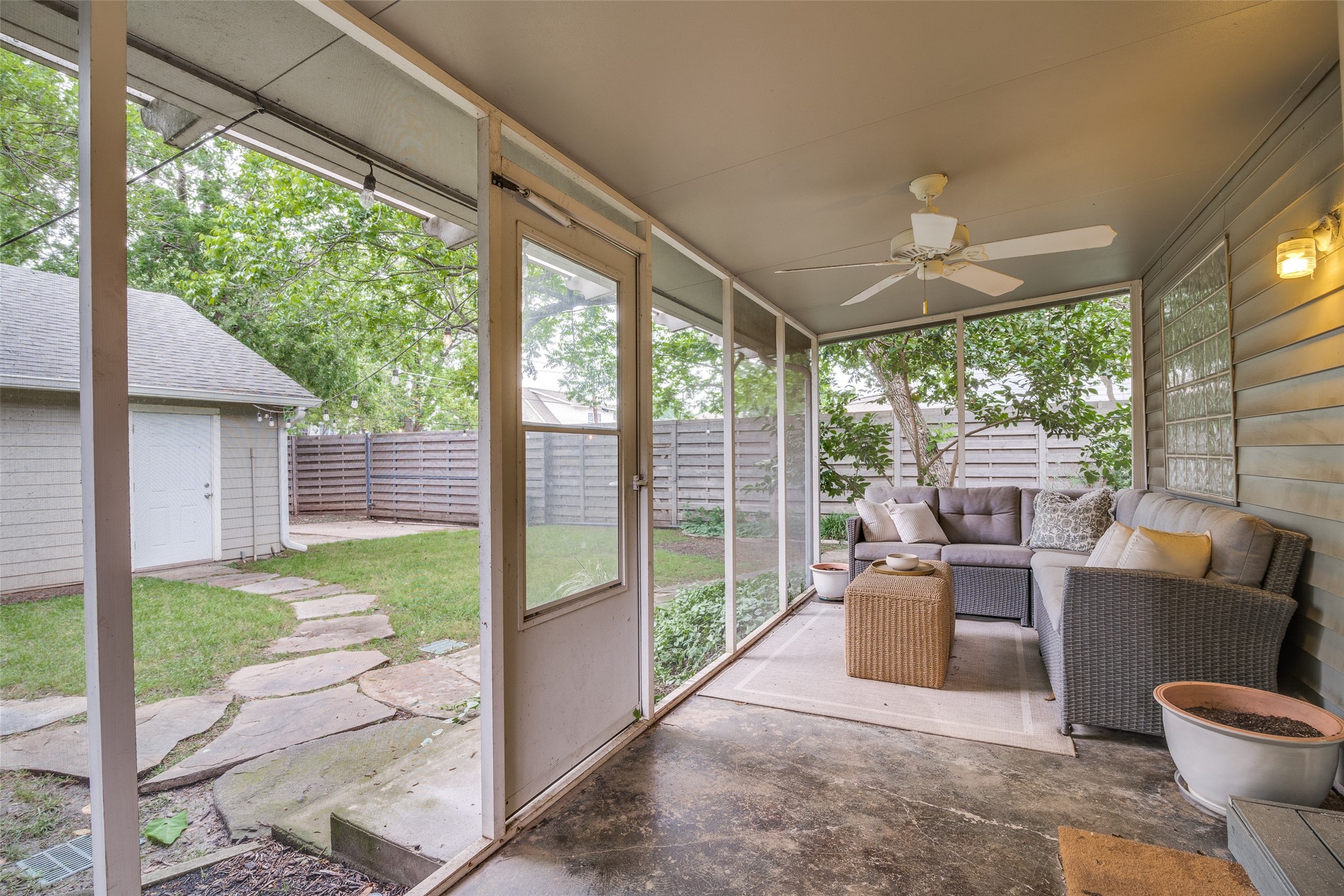 5947 Goodwin Avenue, Dallas, TX, 75206