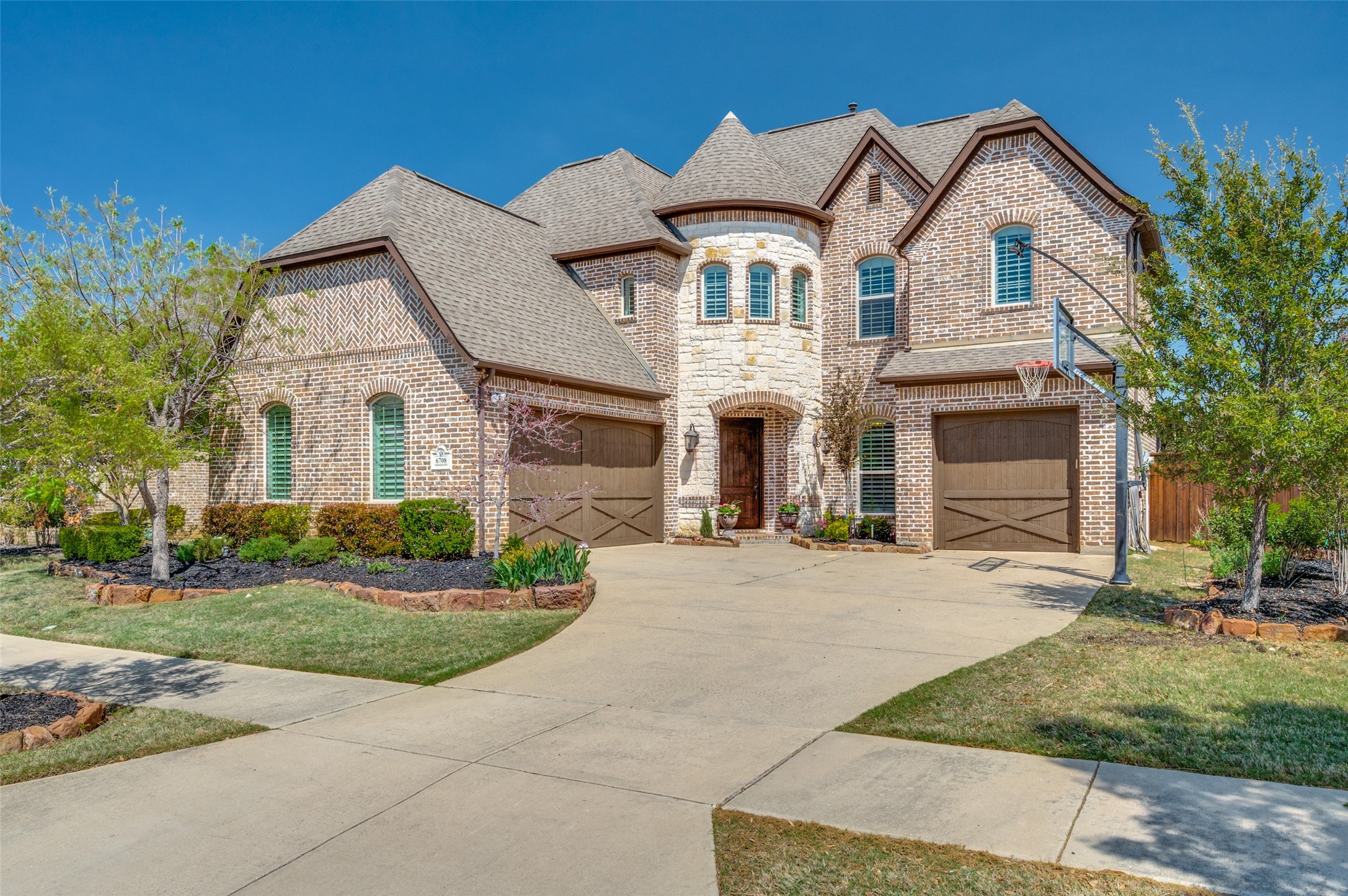 Property photo 01 of 6708 Stallion Ranch Road, Frisco, TX 75034 | MLS #21186078