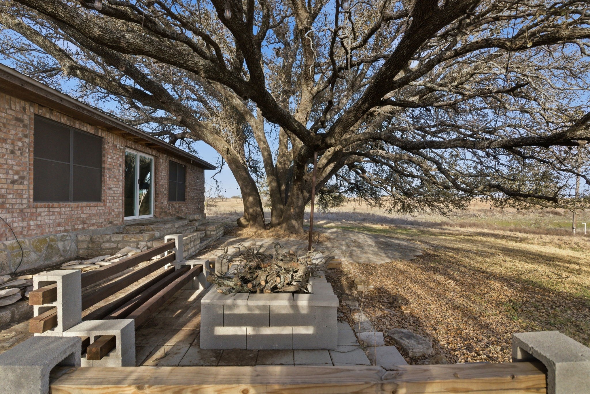 675 County Road 502, Stephenville, TX, 76401
