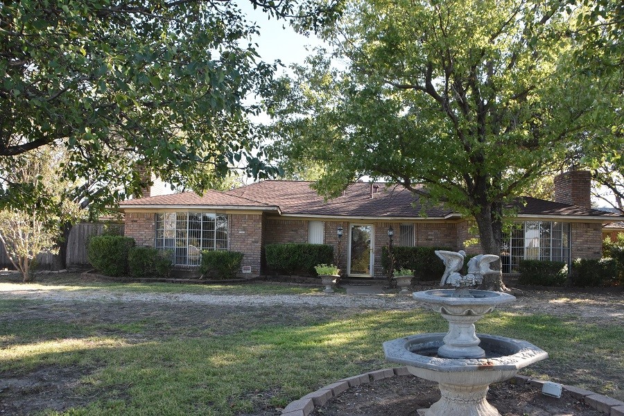 Property photo 03 of 312 E Tripp Road, Sunnyvale, TX 75182 | MLS #21186364