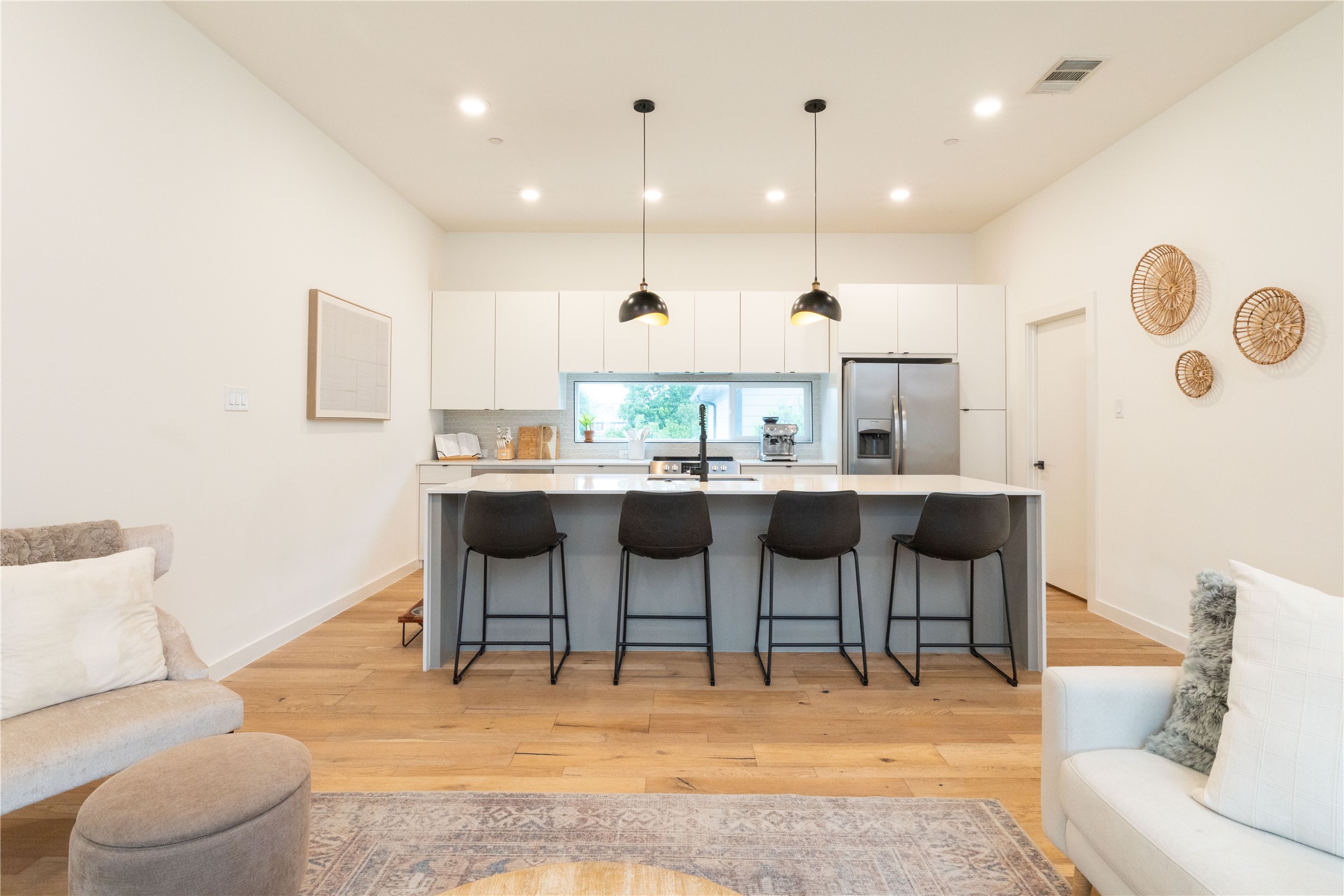 Property photo 03 of 2118 N Carroll Avenue UNIT 103, Dallas, TX 75204 | MLS #21186607