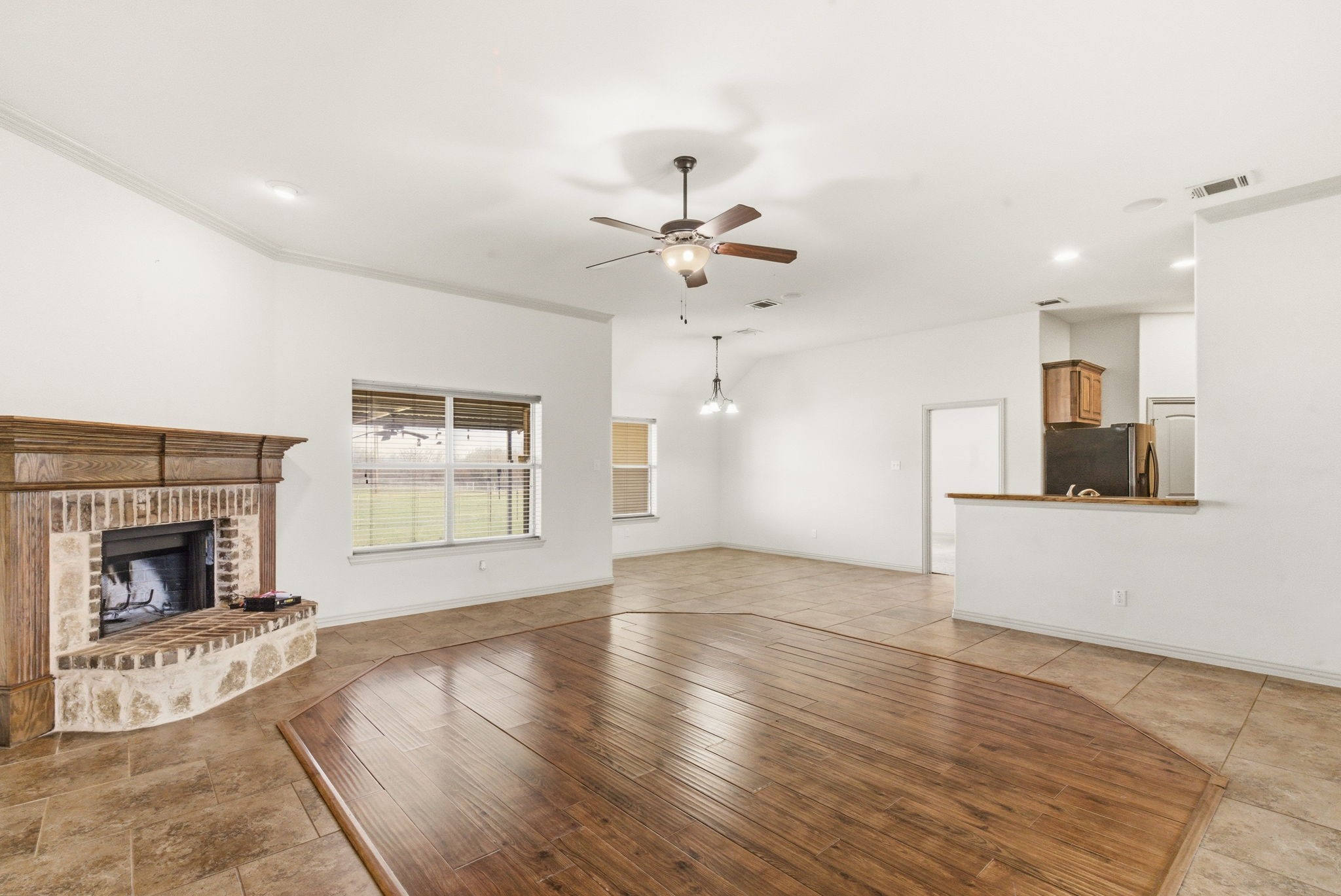 119 Cooperstown Drive, Springtown, TX, 76082