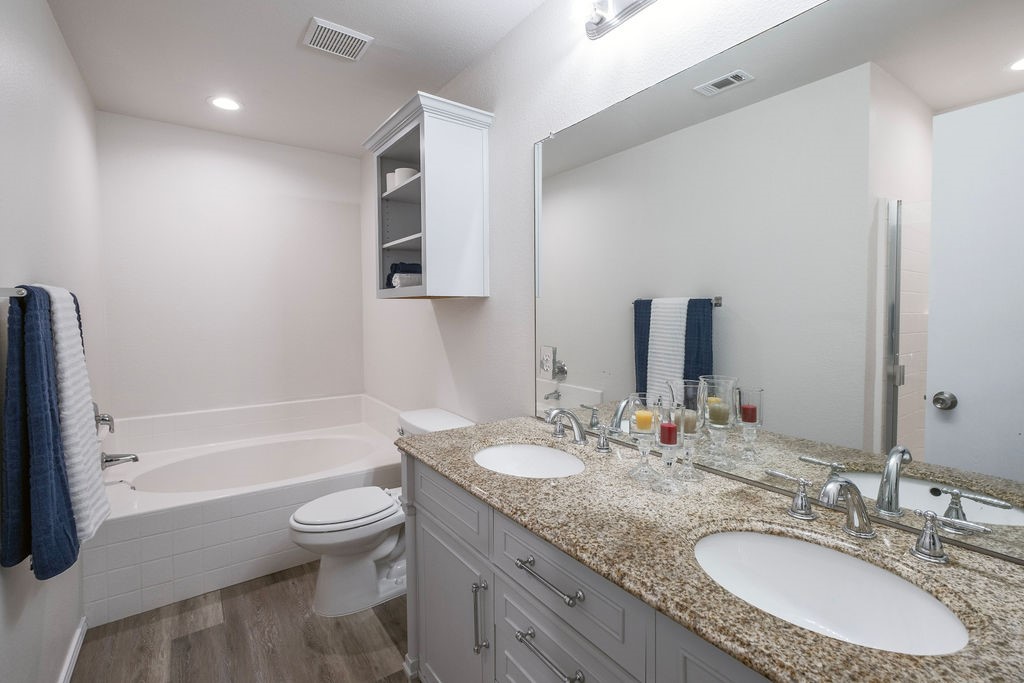 135 Jackson Drive, Terrell, TX, 75160