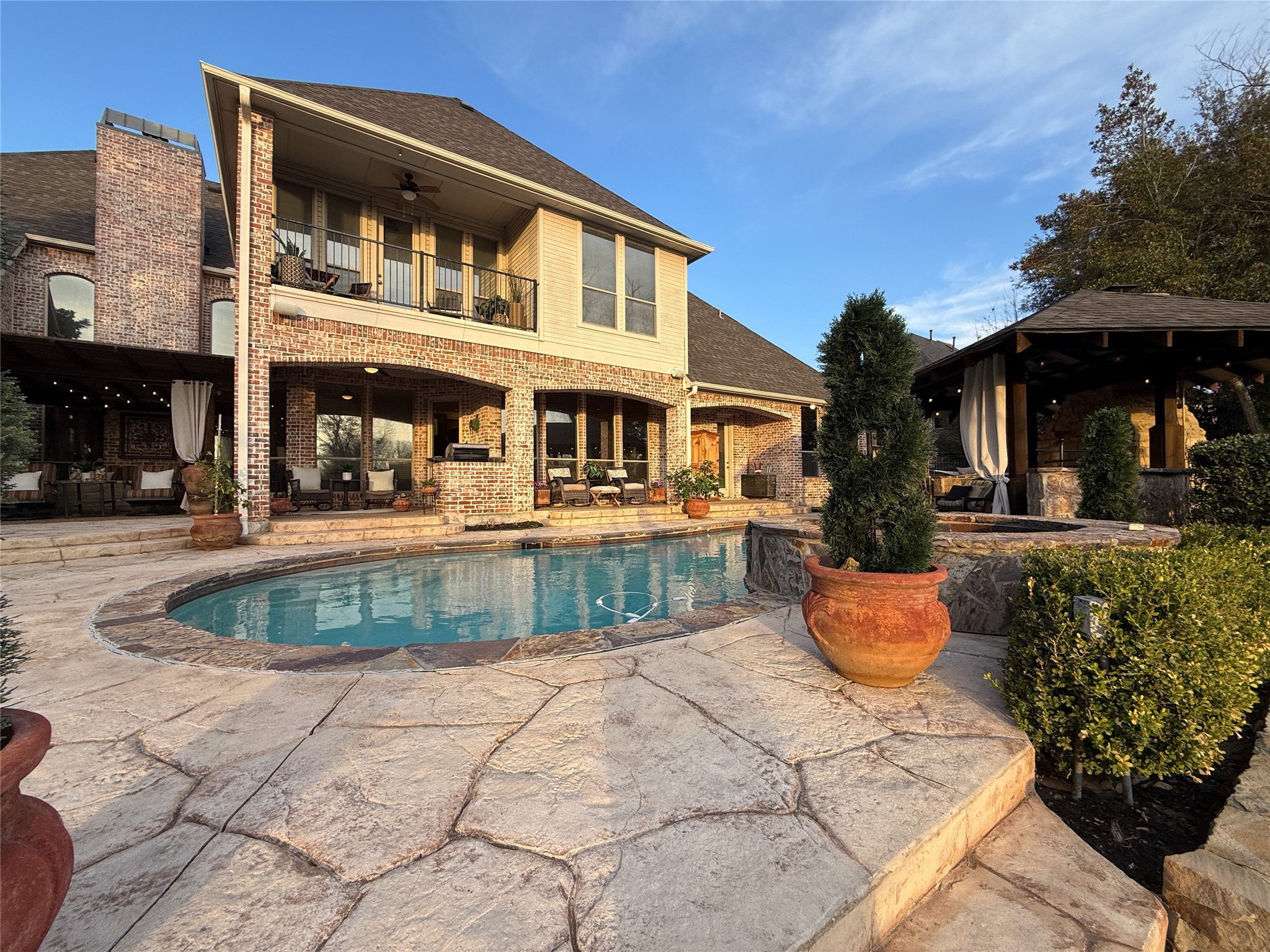 1919 Kings Pass, Heath, TX, 75032