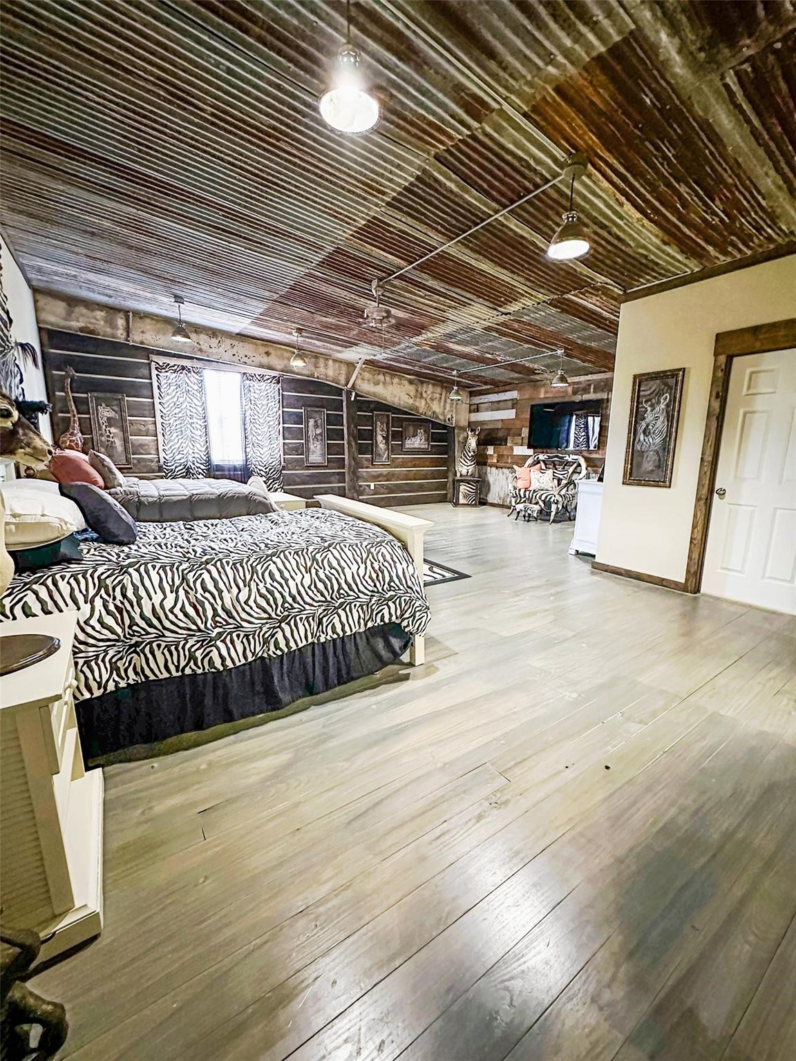 1990 Jim Harry Loop, Sunset, TX, 76270