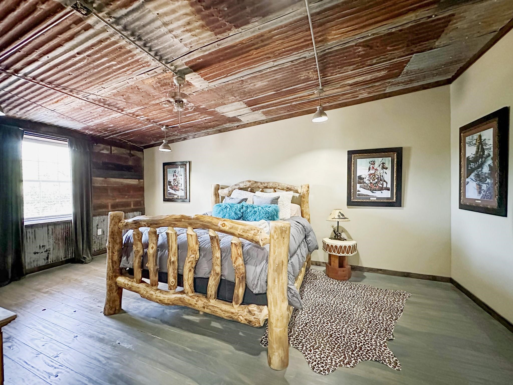 1990 Jim Harry Loop, Sunset, TX, 76270
